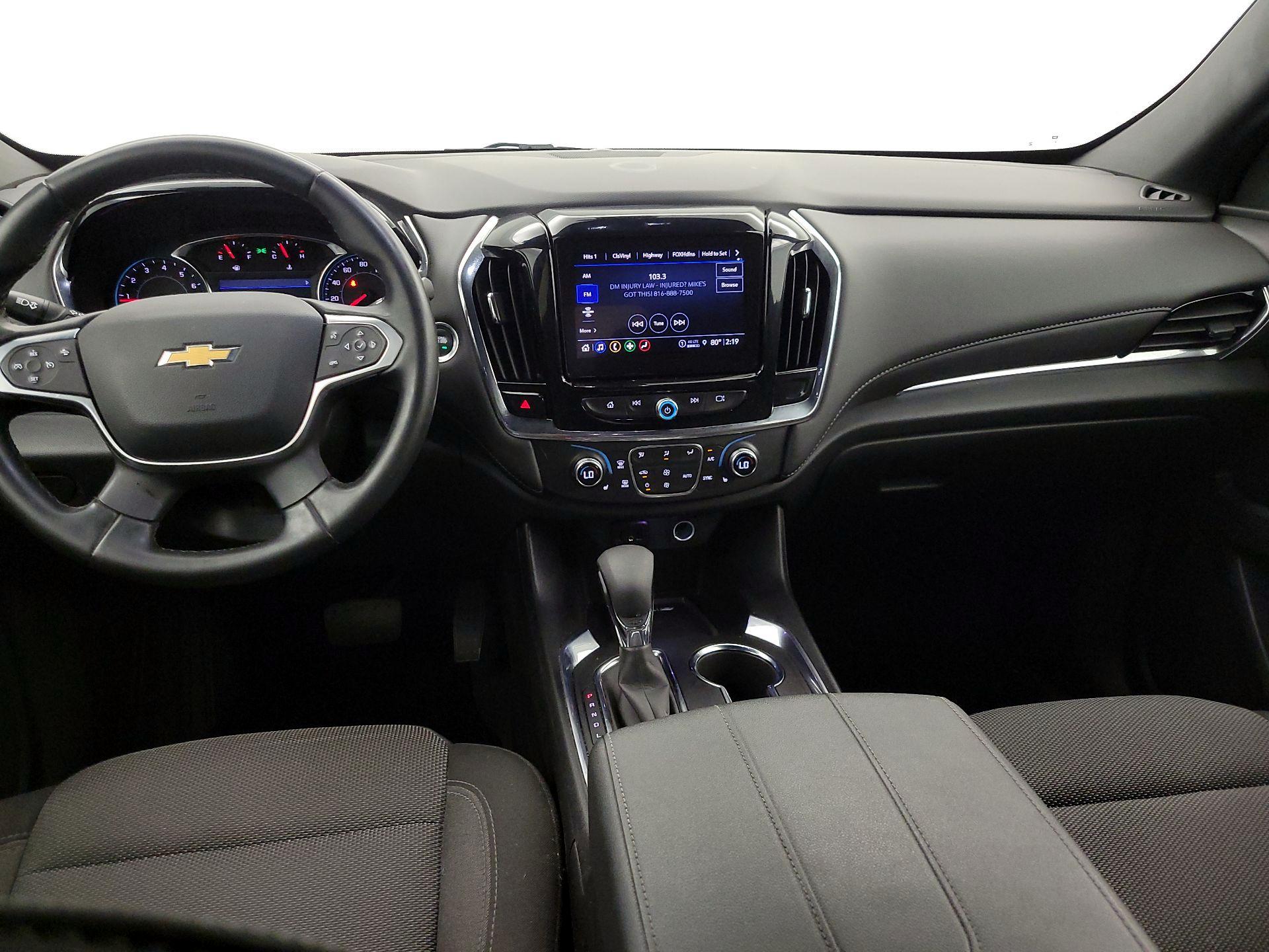 Thumbnail: 2023 Chevrolet Traverse - 9
