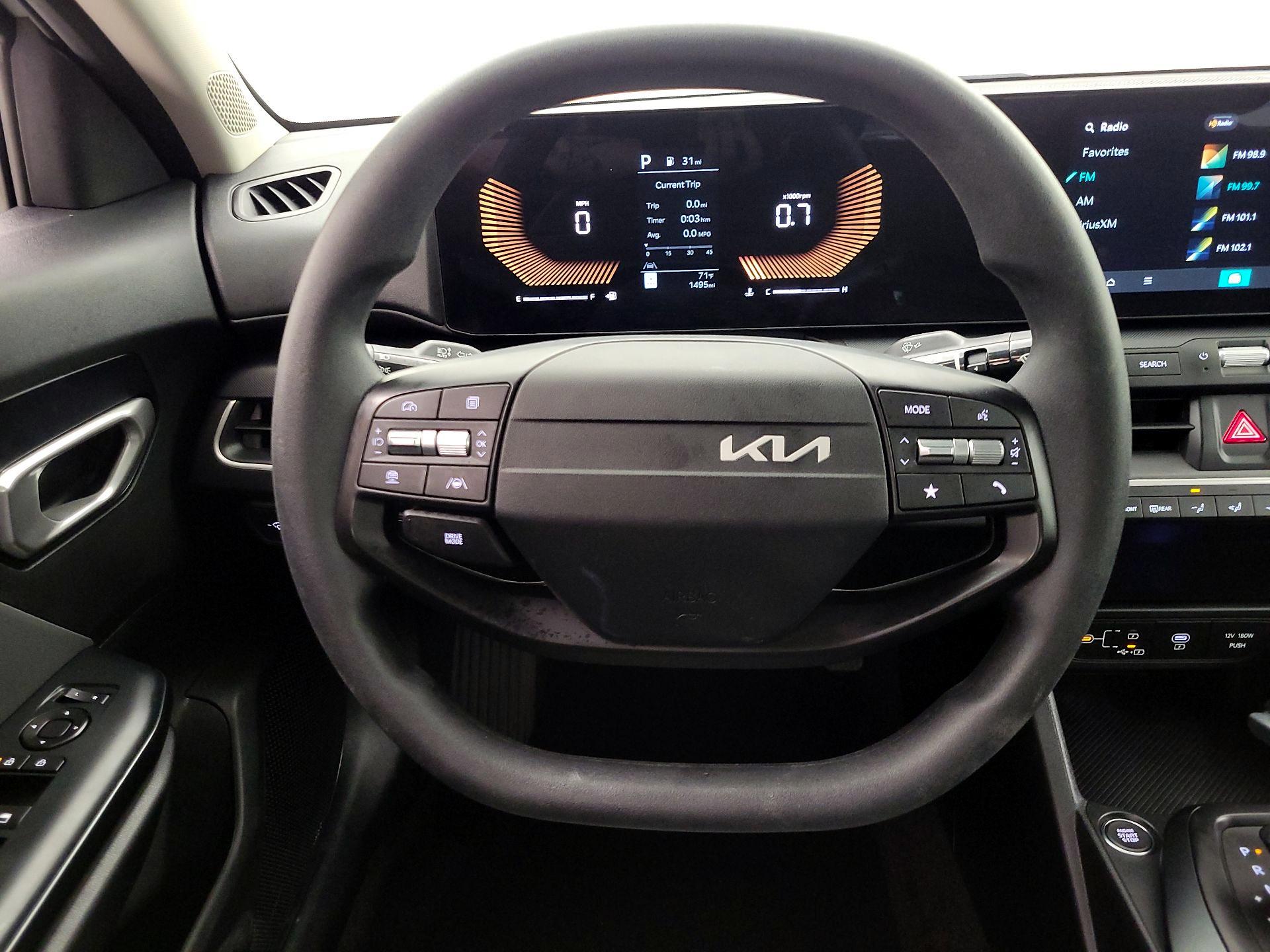 Thumbnail: 2025 Kia K4 - 10