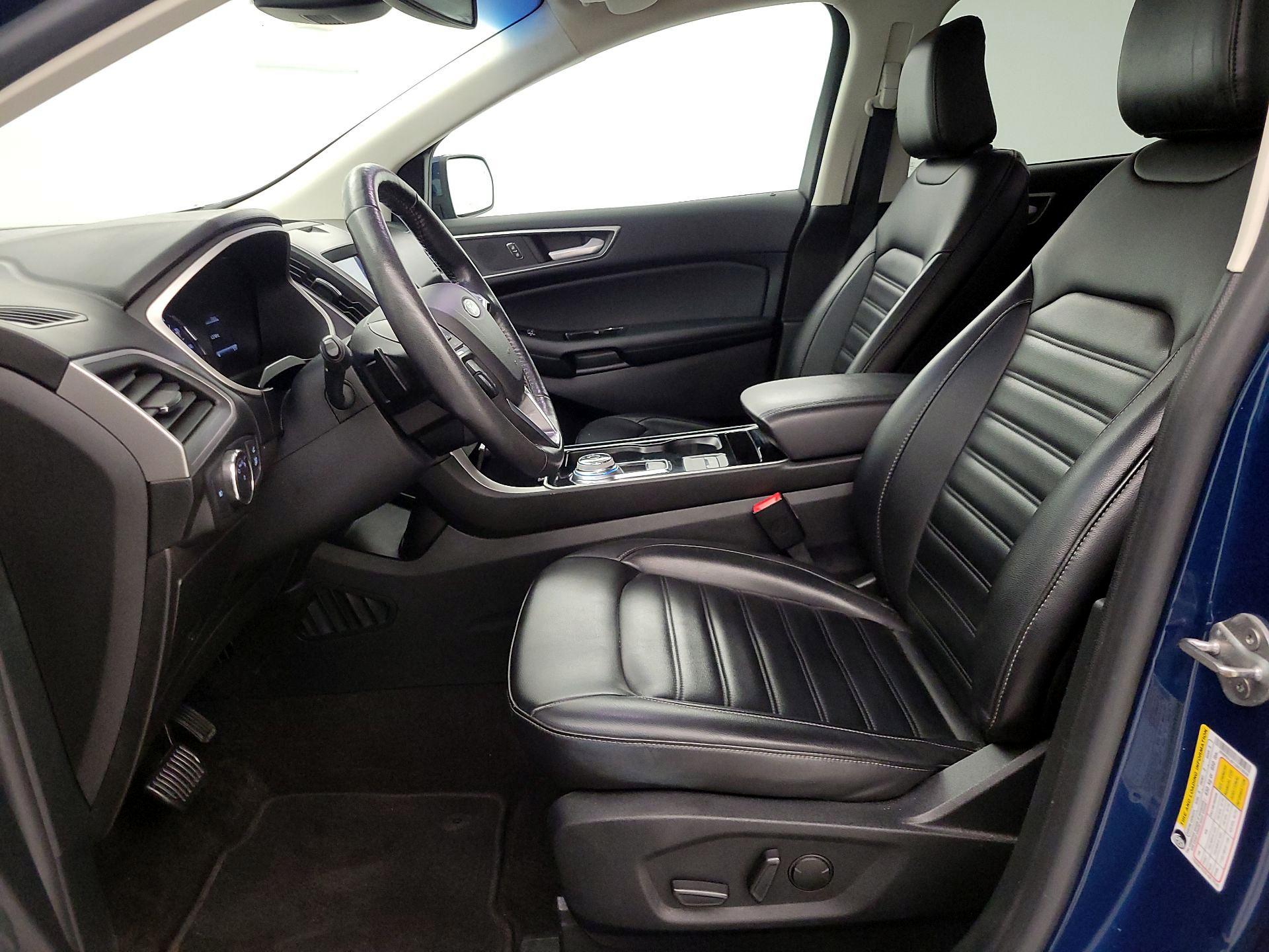 Thumbnail: 2020 Ford Edge - 11