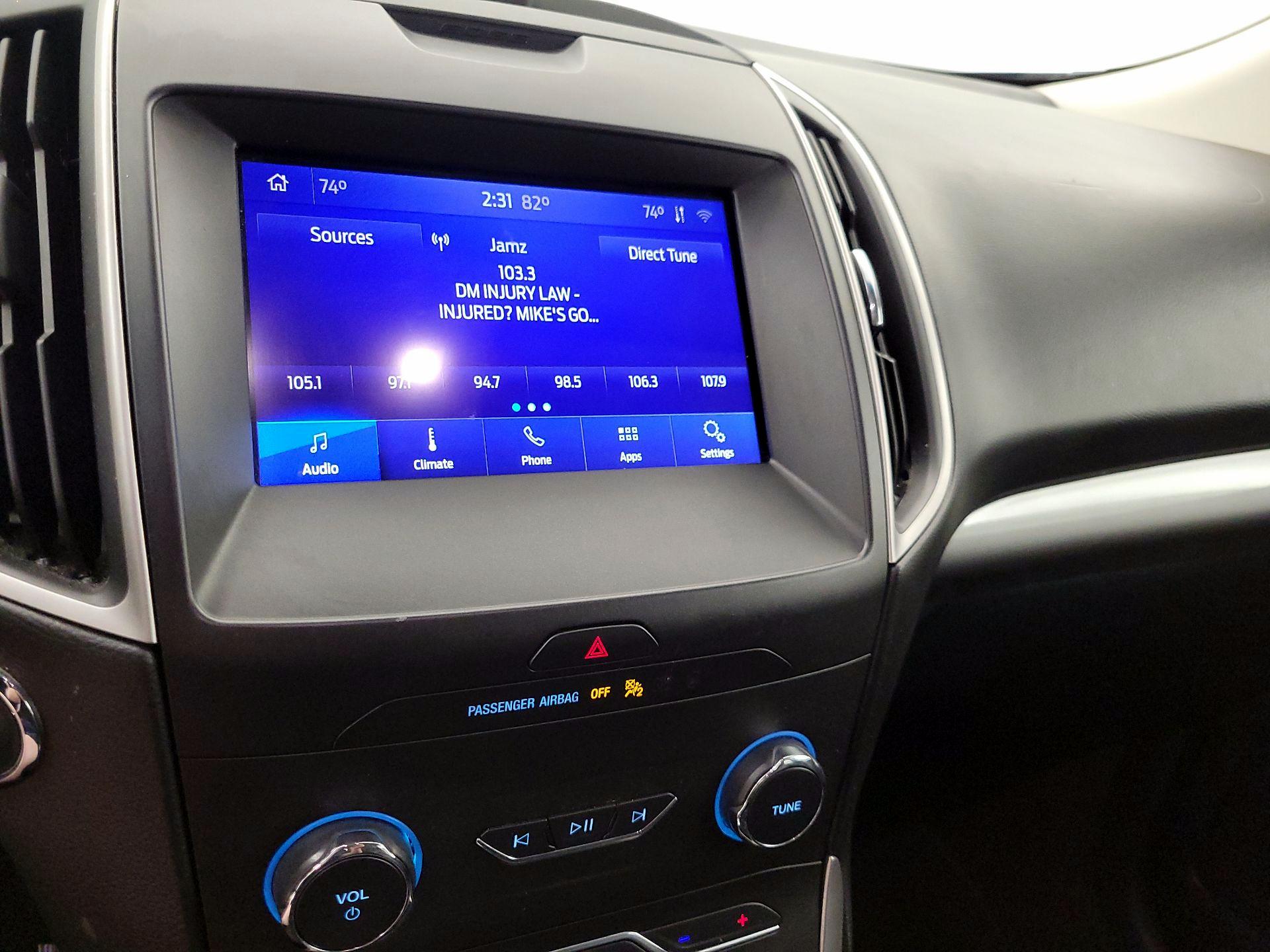 Thumbnail: 2020 Ford Edge - 15