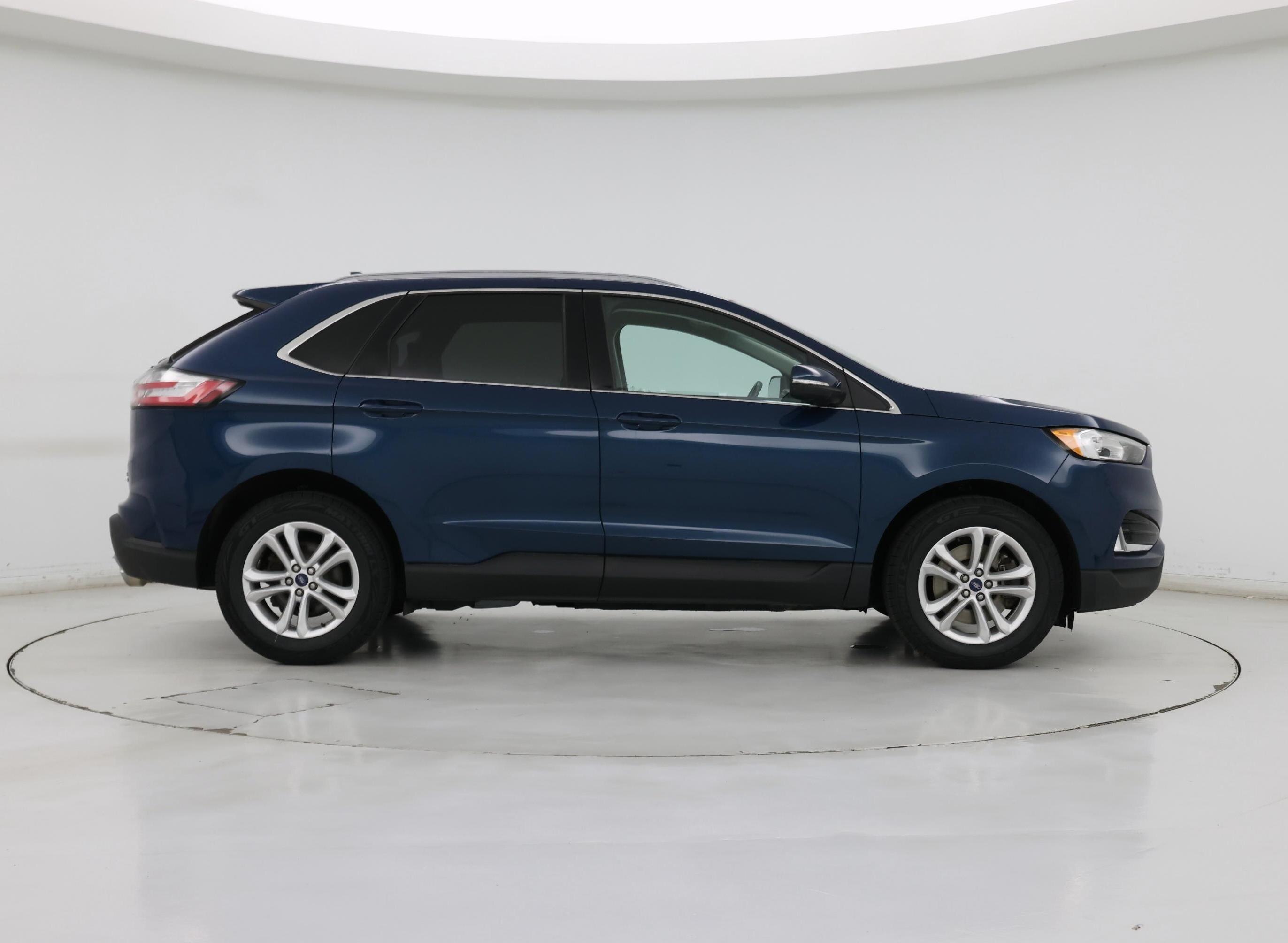 Thumbnail: 2020 Ford Edge - 7