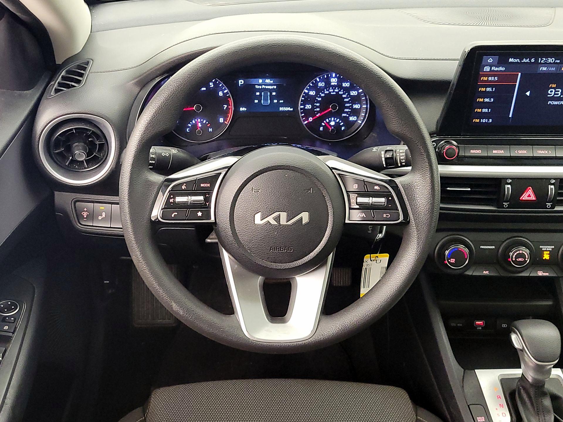 Thumbnail: 2024 Kia Forte - 10
