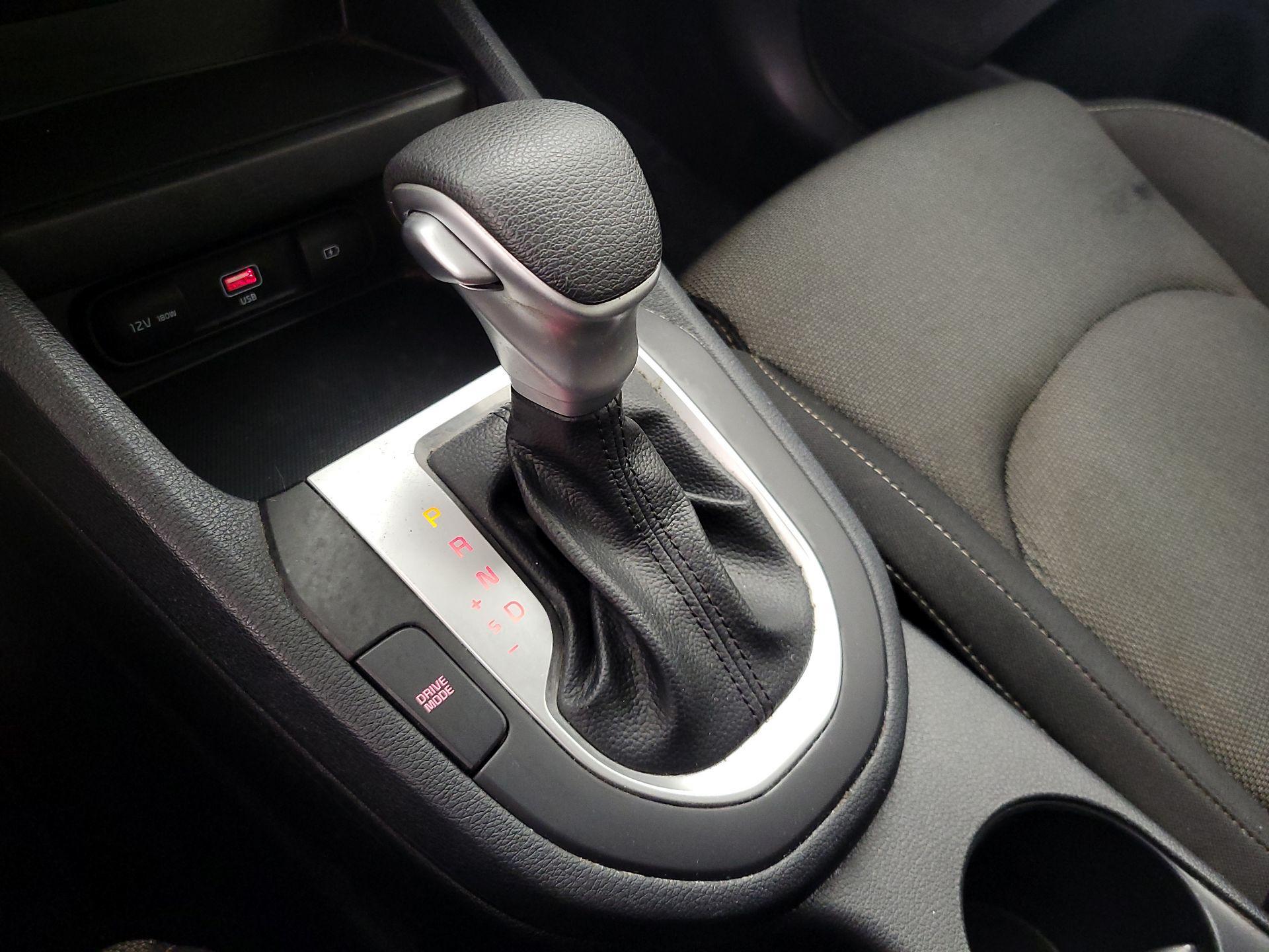 Thumbnail: 2024 Kia Forte - 17