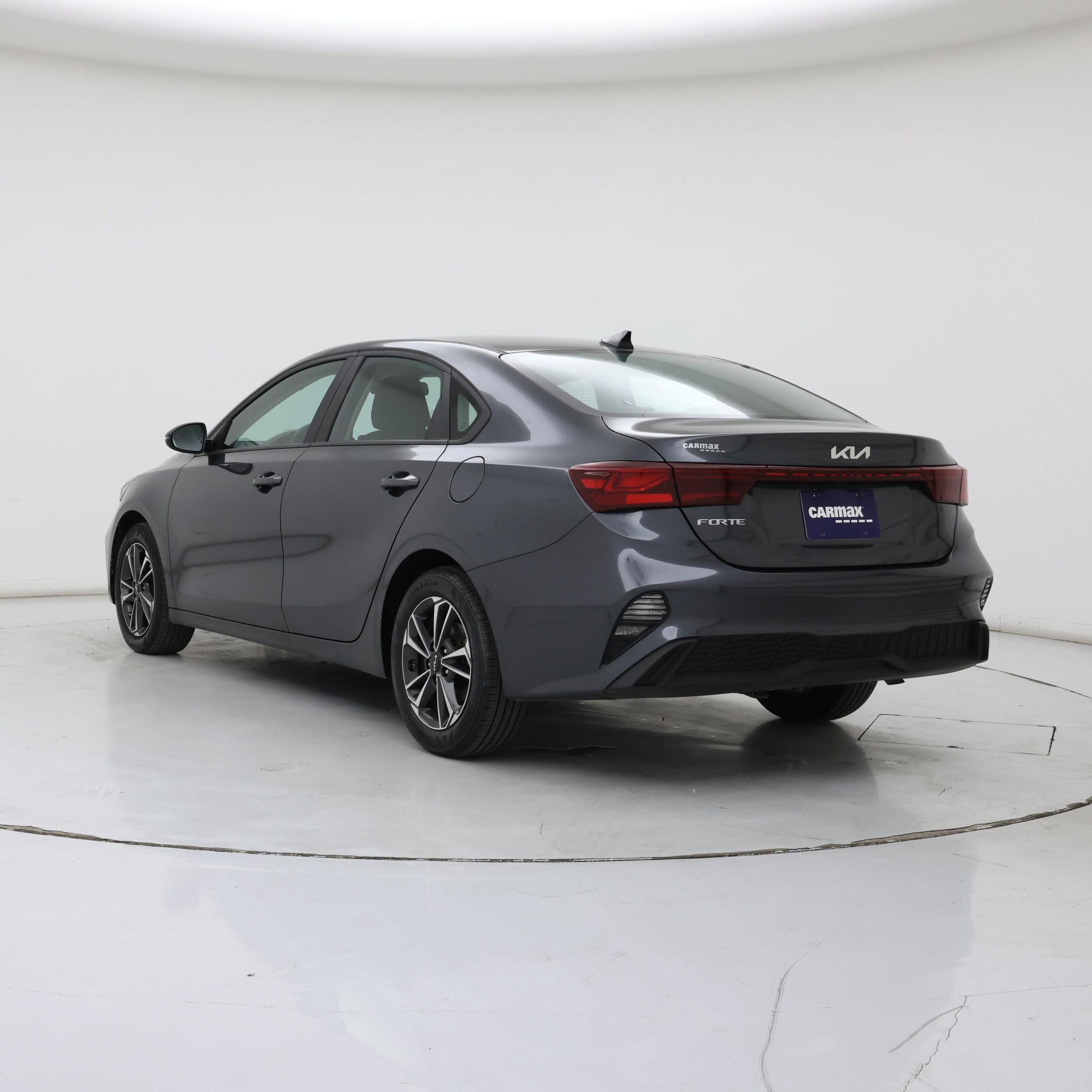 Thumbnail: 2024 Kia Forte - 2