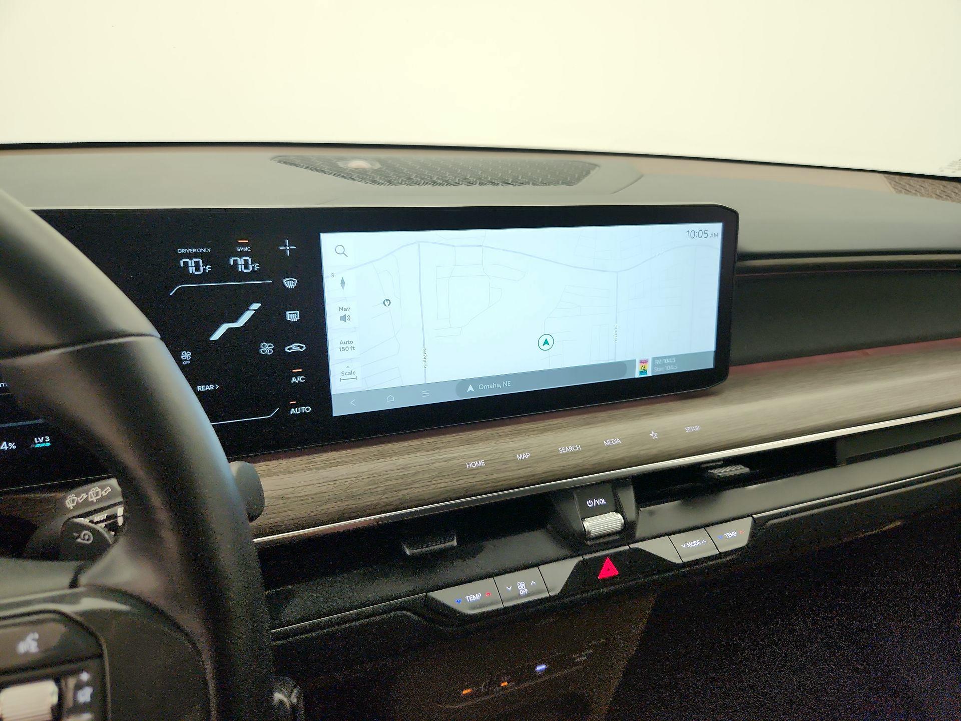 Thumbnail: 2024 Kia EV9 - 14