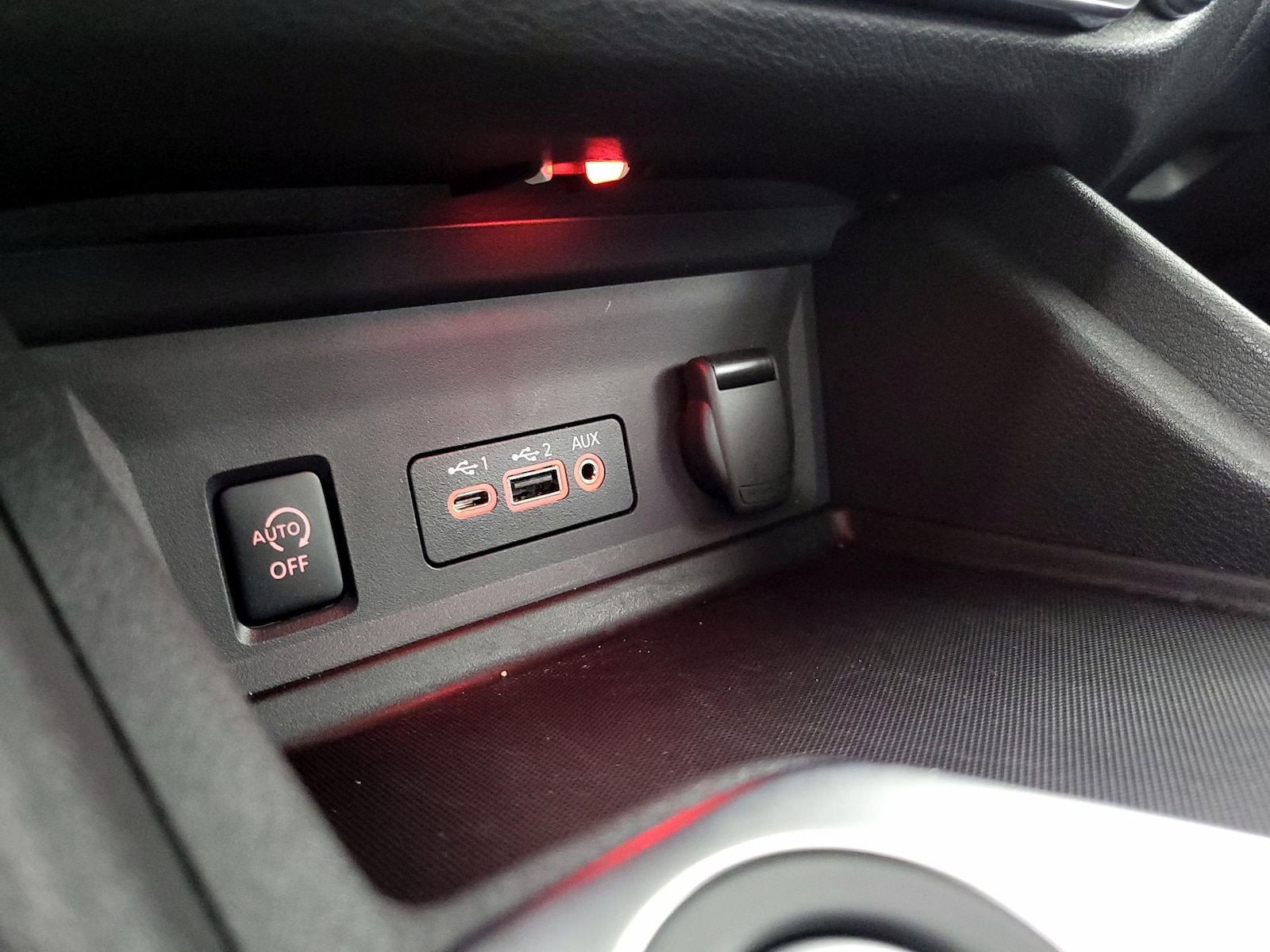 2025 Nissan Sentra SV - Photo 19