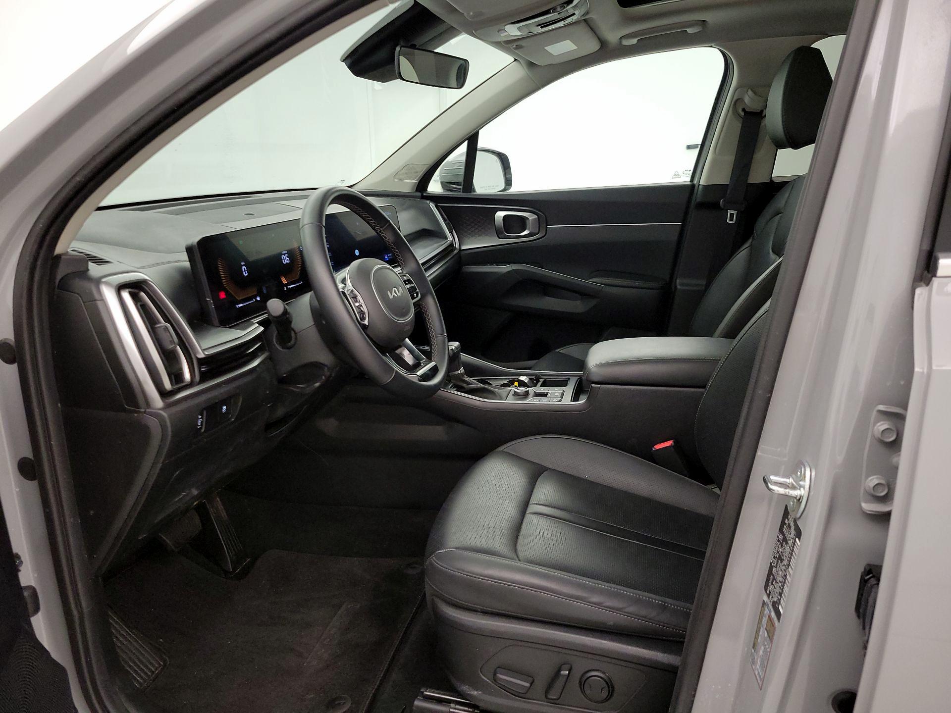 Thumbnail: 2025 Kia Sorento - 11