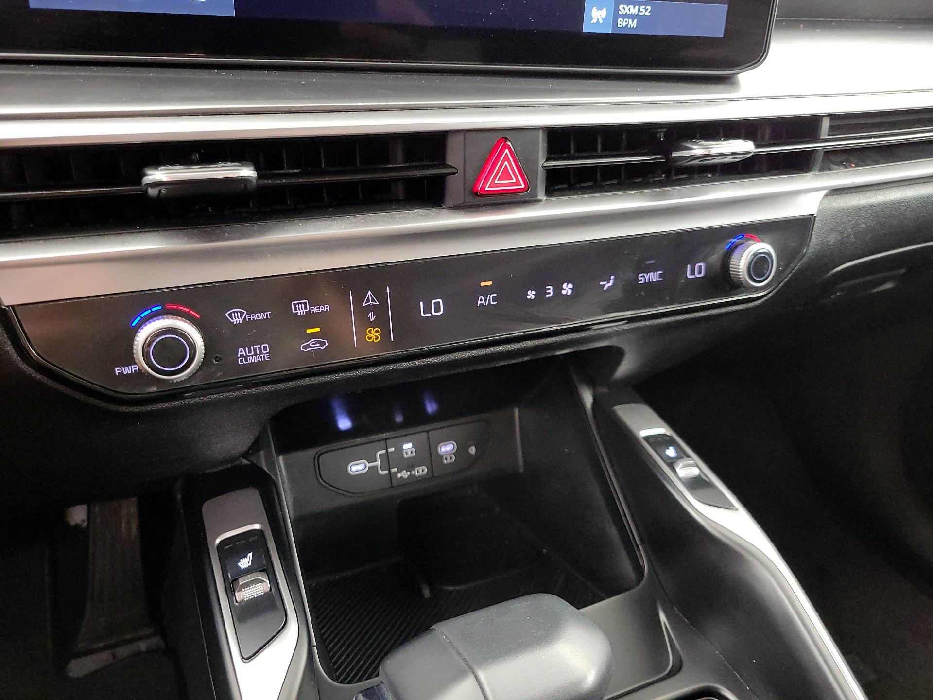 Thumbnail: 2025 Kia Sorento - 17