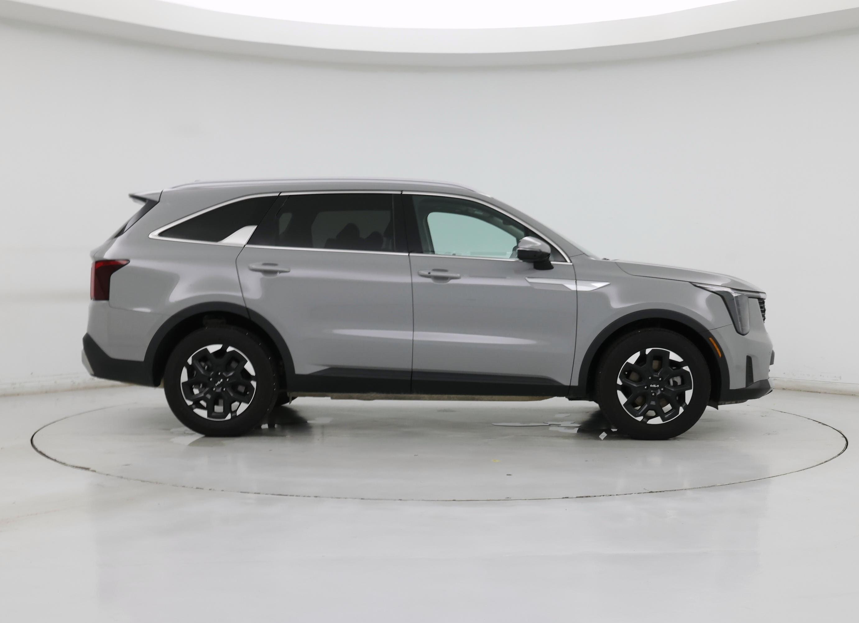 Thumbnail: 2025 Kia Sorento - 7