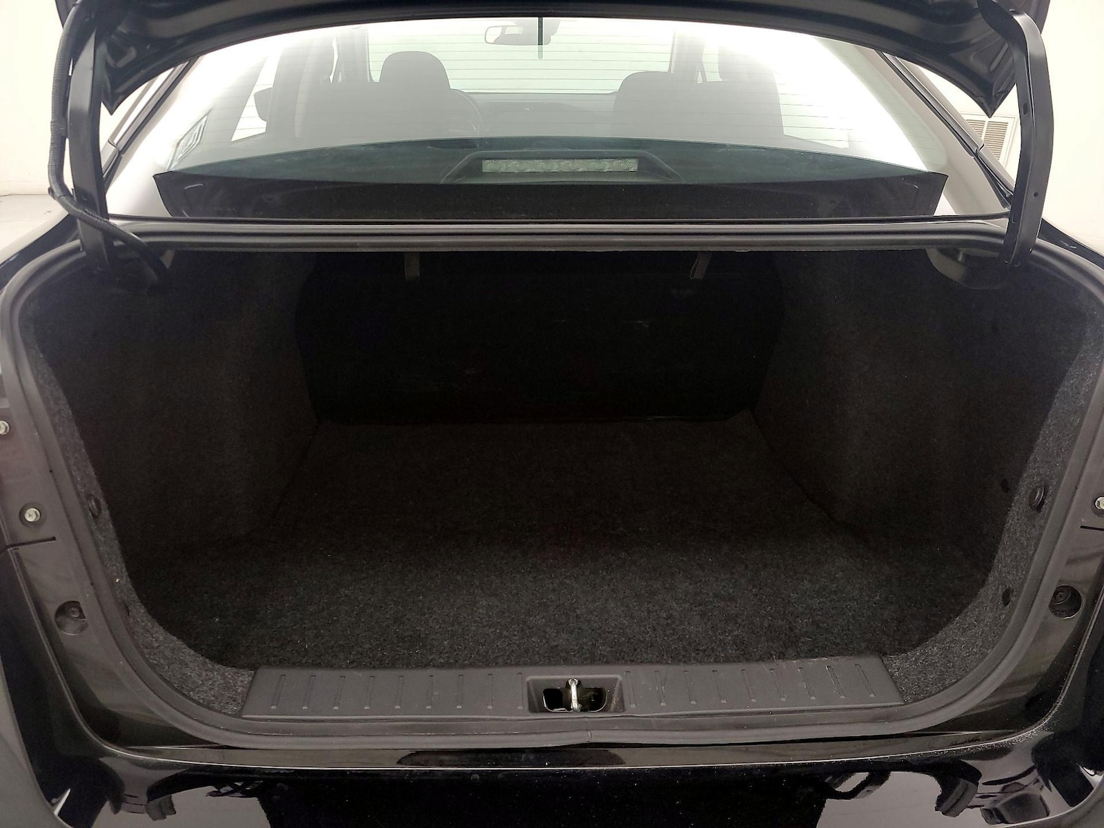 2025 Nissan Versa Sedan S - Photo 21