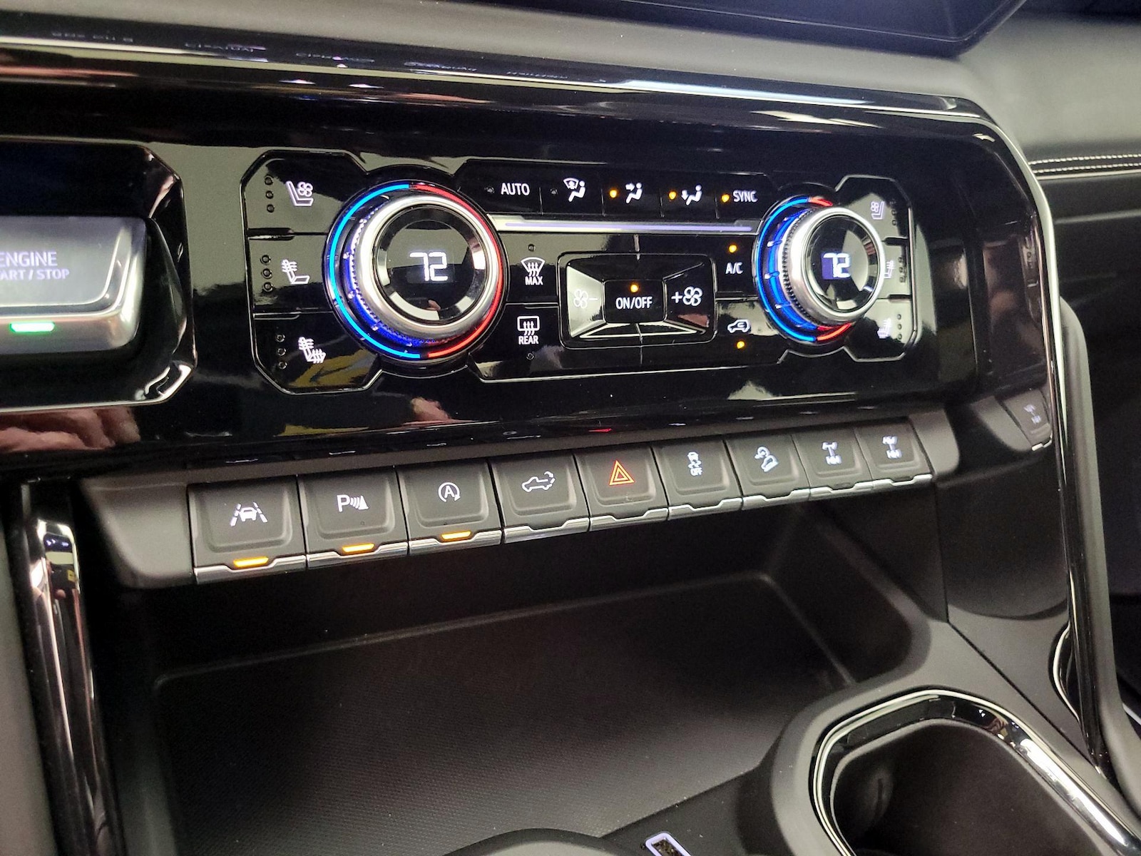 2024 GMC Sierra 1500 AT4X - Photo 17
