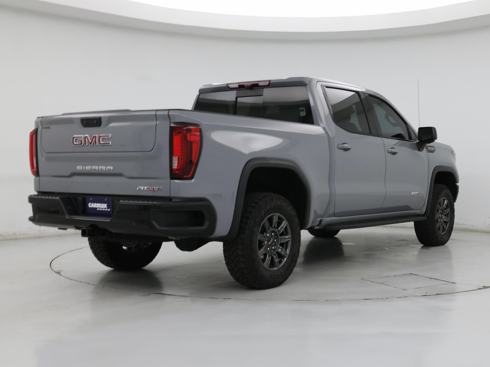 2024 GMC Sierra 1500 AT4X - Photo 9