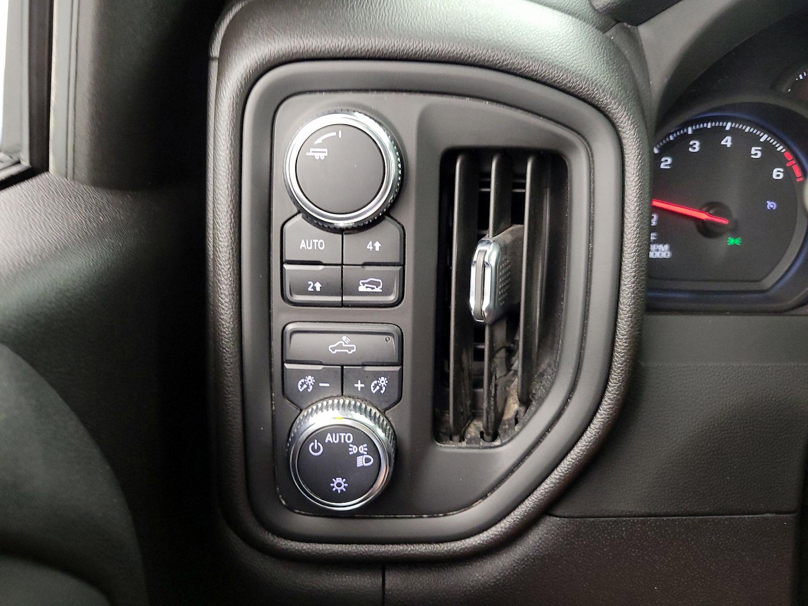 2025 GMC Sierra 1500 Pro - Photo 14