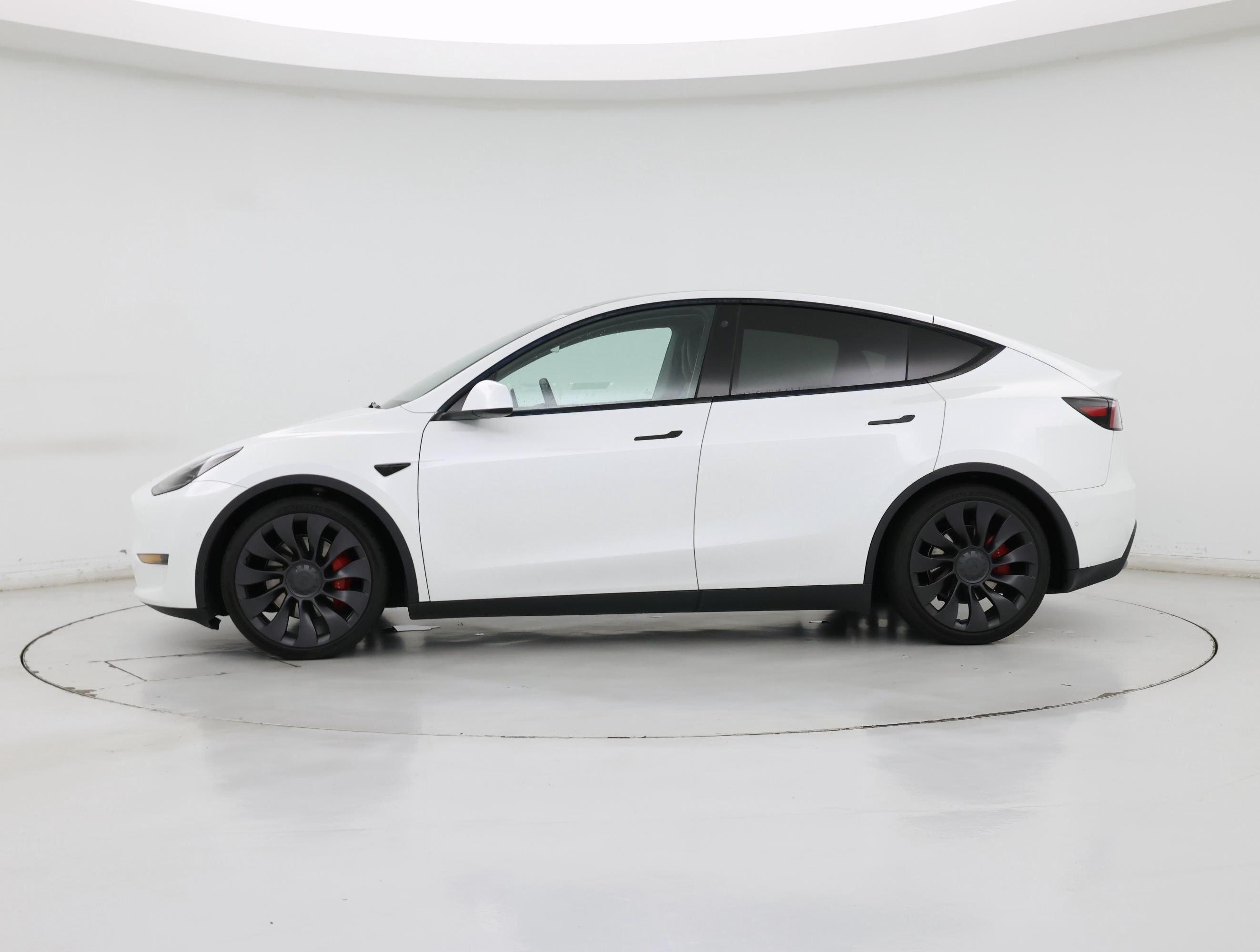 Thumbnail: 2022 Tesla Model Y - 3