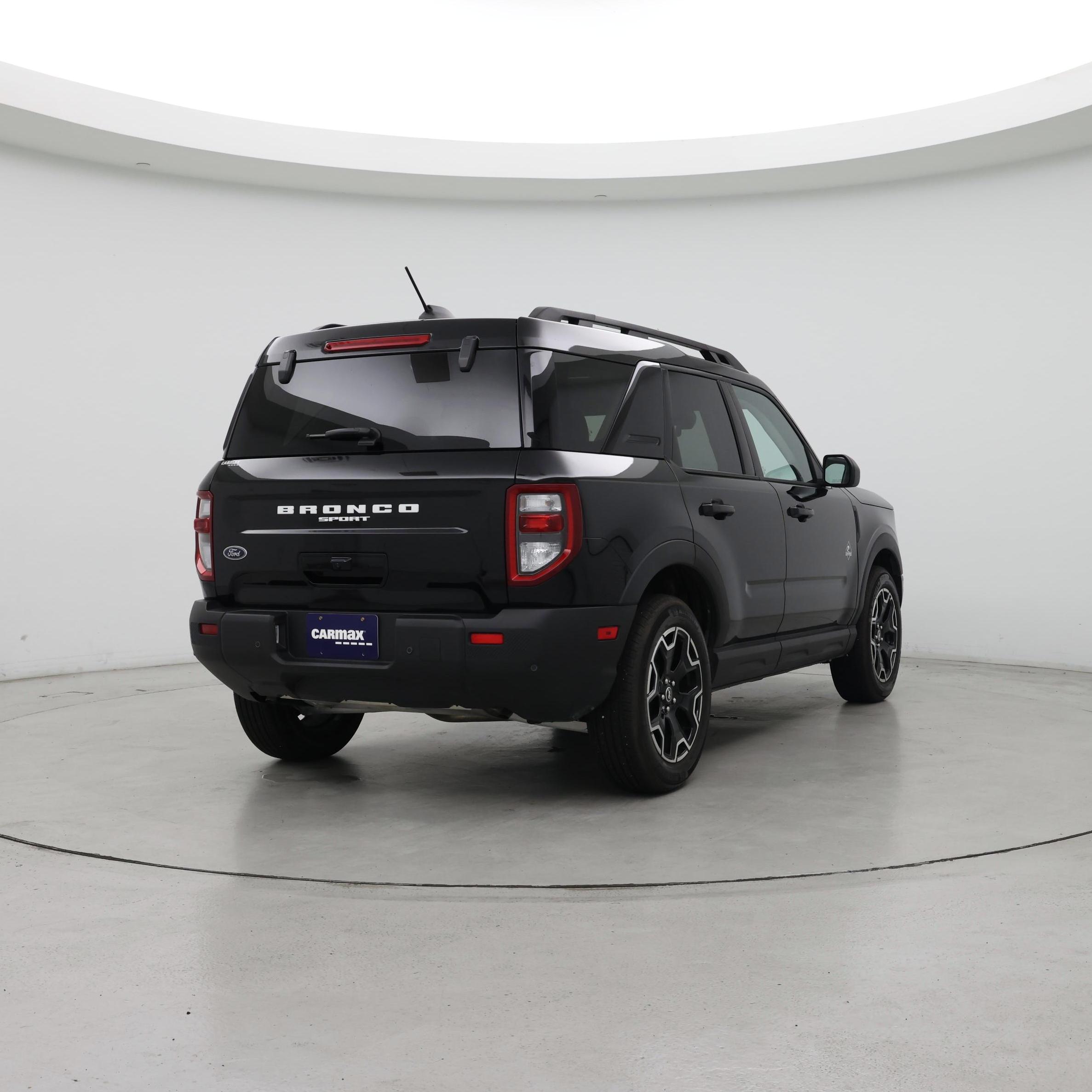 Thumbnail: 2025 Ford Bronco Sport - 8