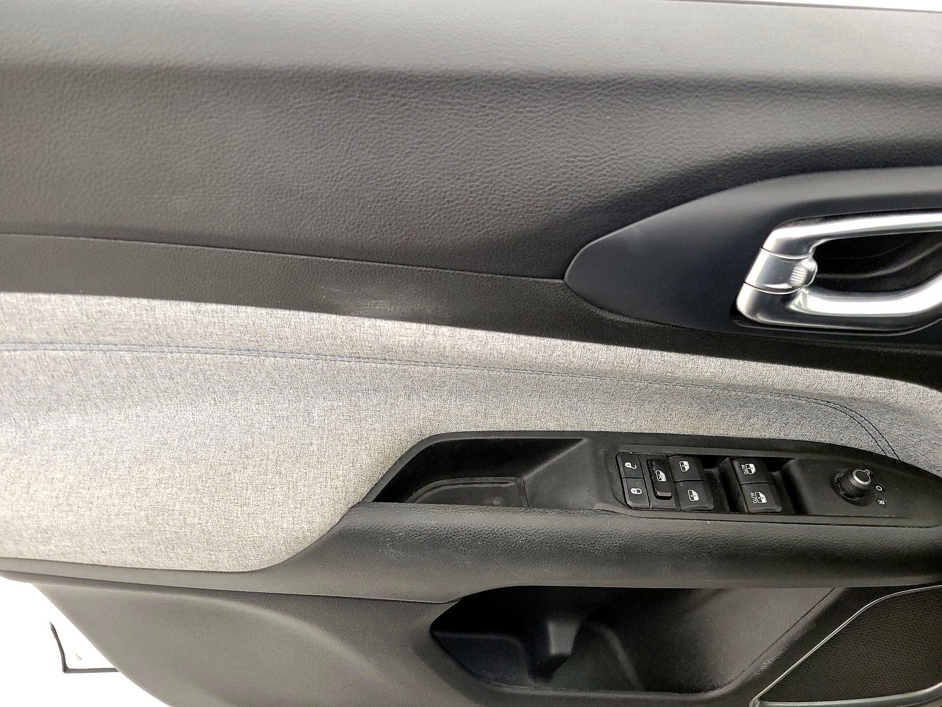 Thumbnail: 2022 Jeep Compass - 12