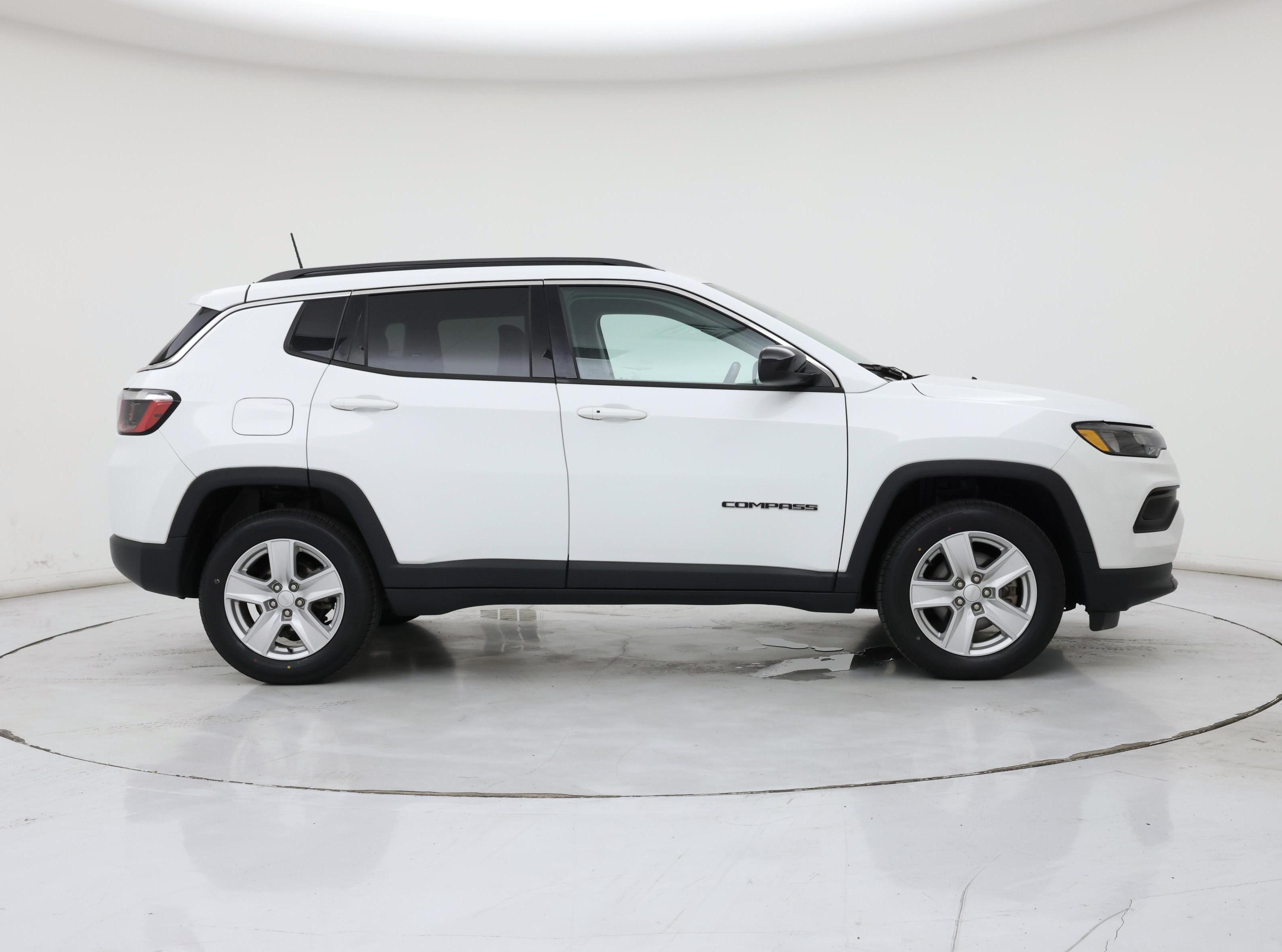 Thumbnail: 2022 Jeep Compass - 7