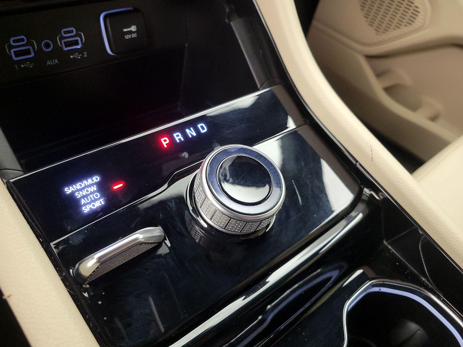 Thumbnail: 2023 Jeep Grand Cherokee - 18