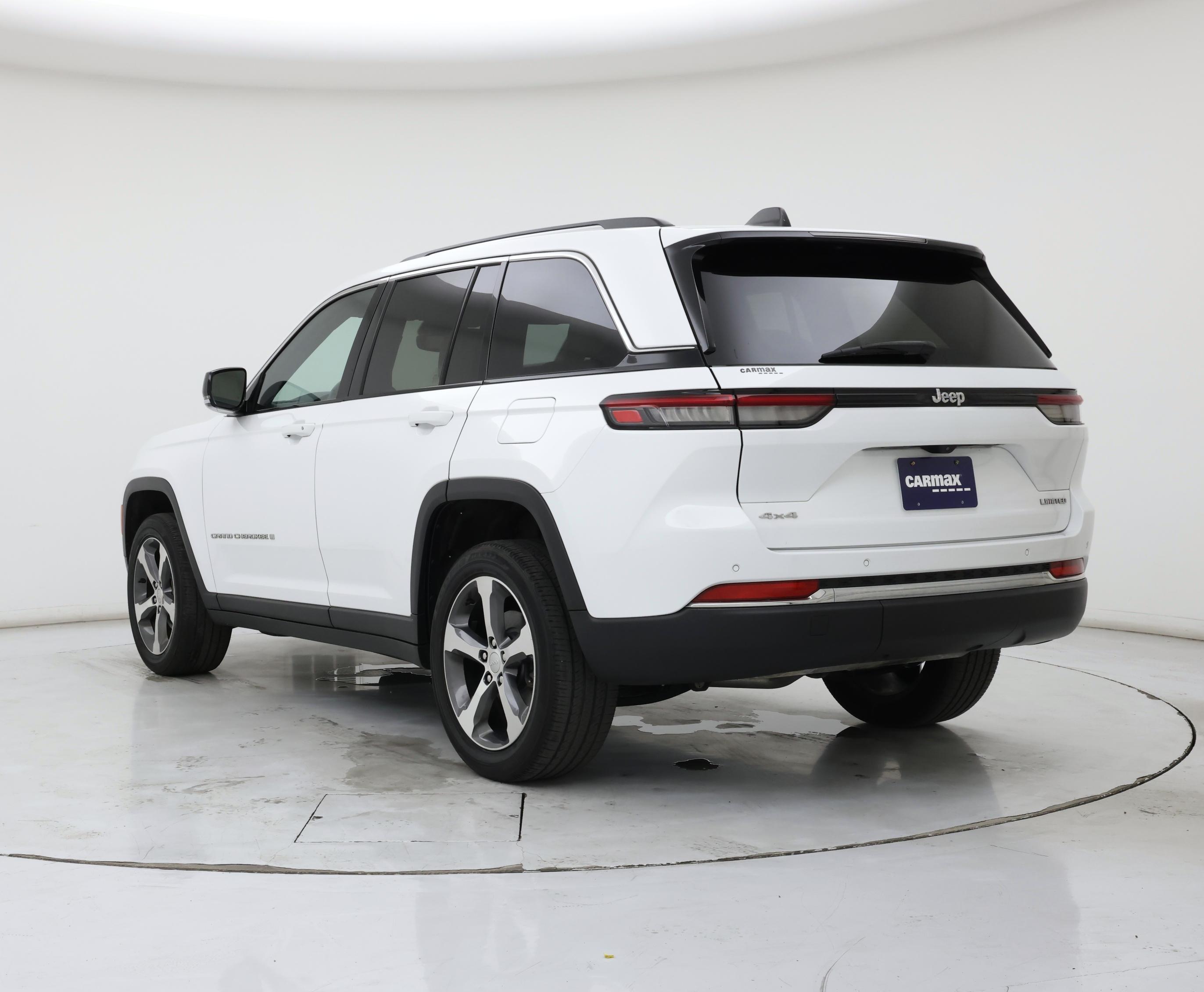 Thumbnail: 2023 Jeep Grand Cherokee - 2