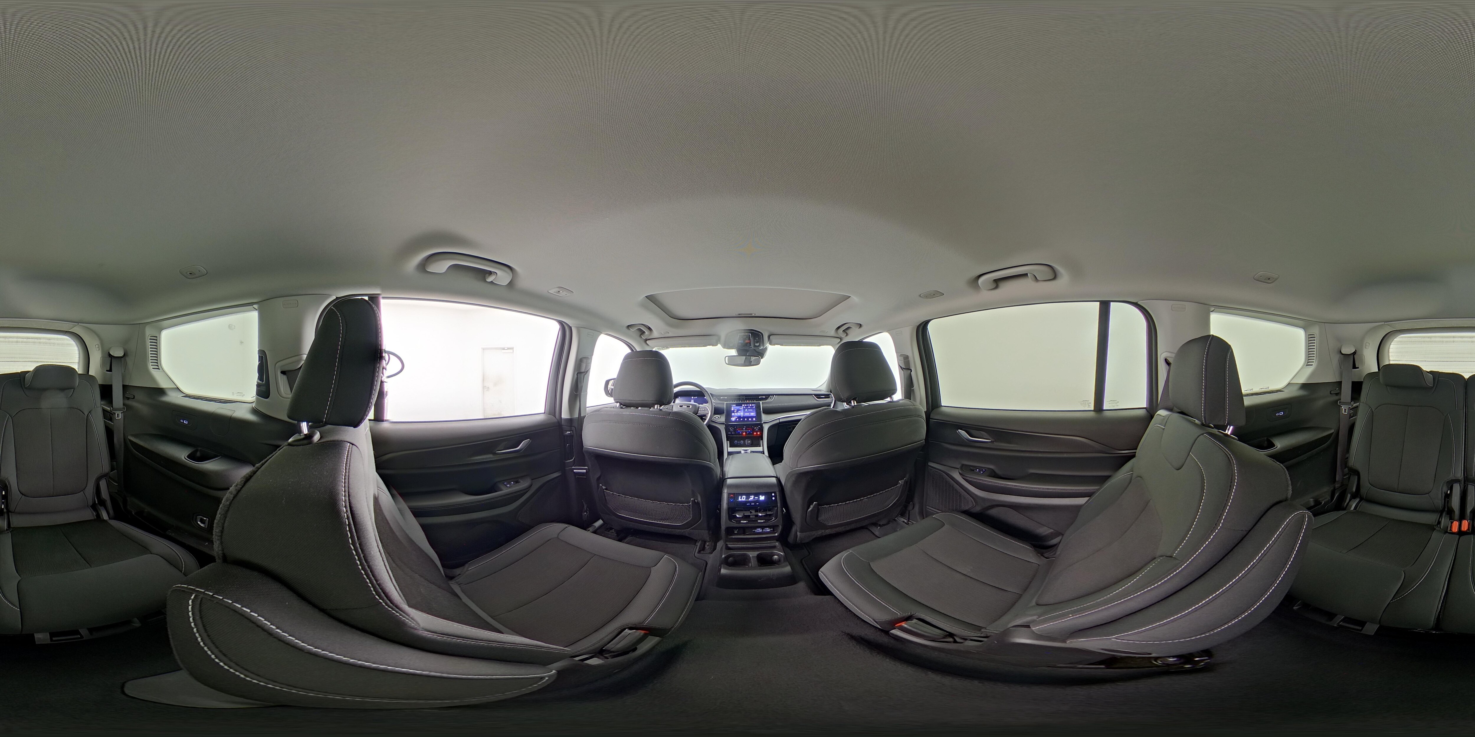 2023 Jeep Grand Cherokee L Laredo - Photo 28