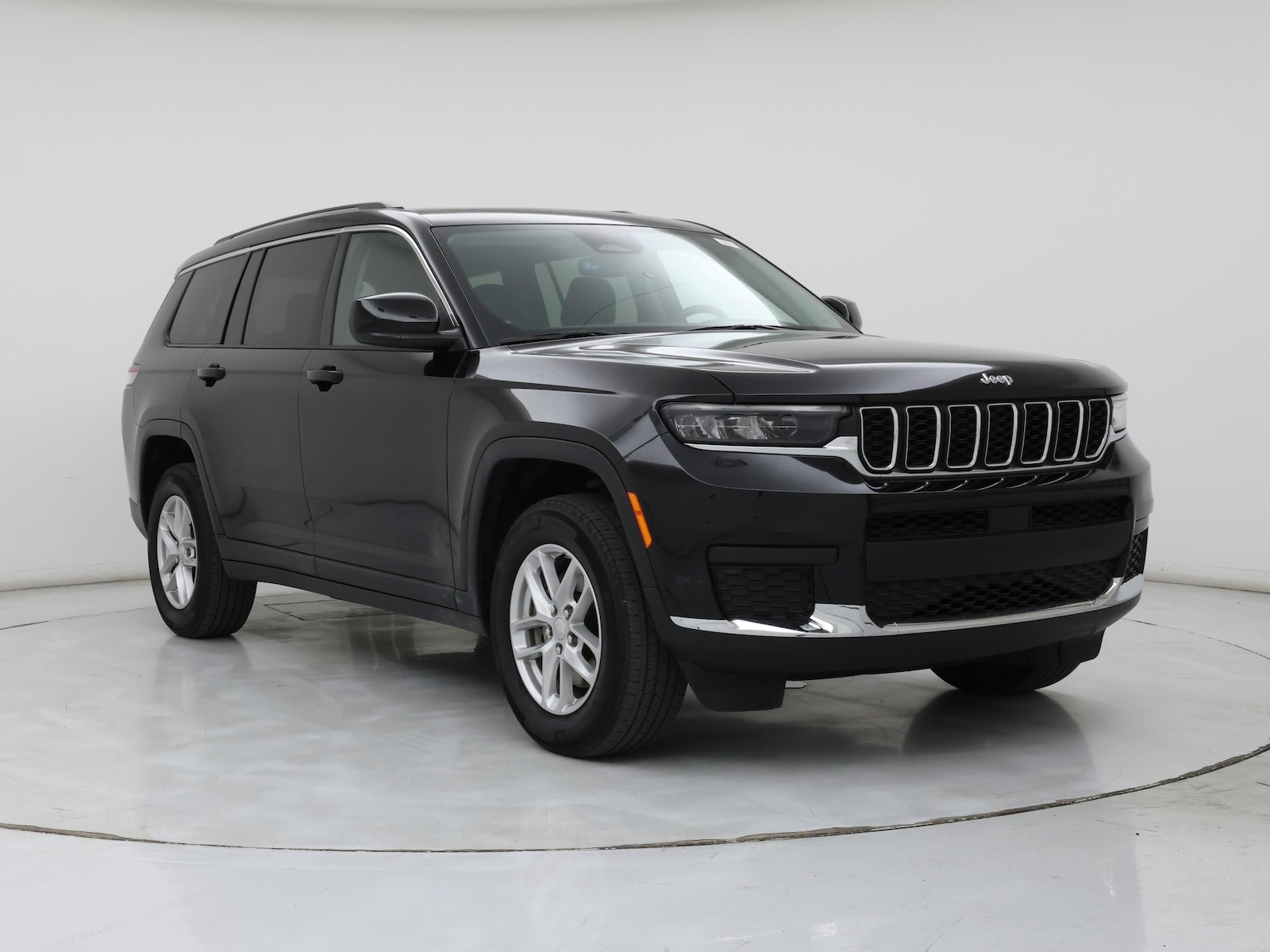 2023 Jeep Grand Cherokee L Laredo - Photo 2