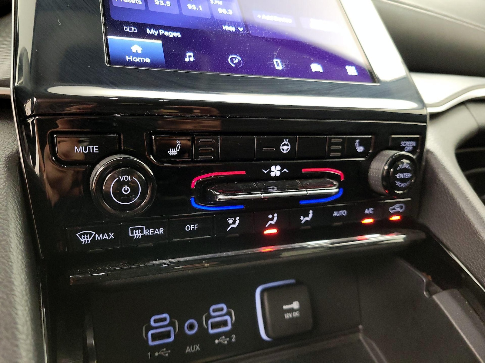 2023 Jeep Grand Cherokee L Laredo - Photo 17