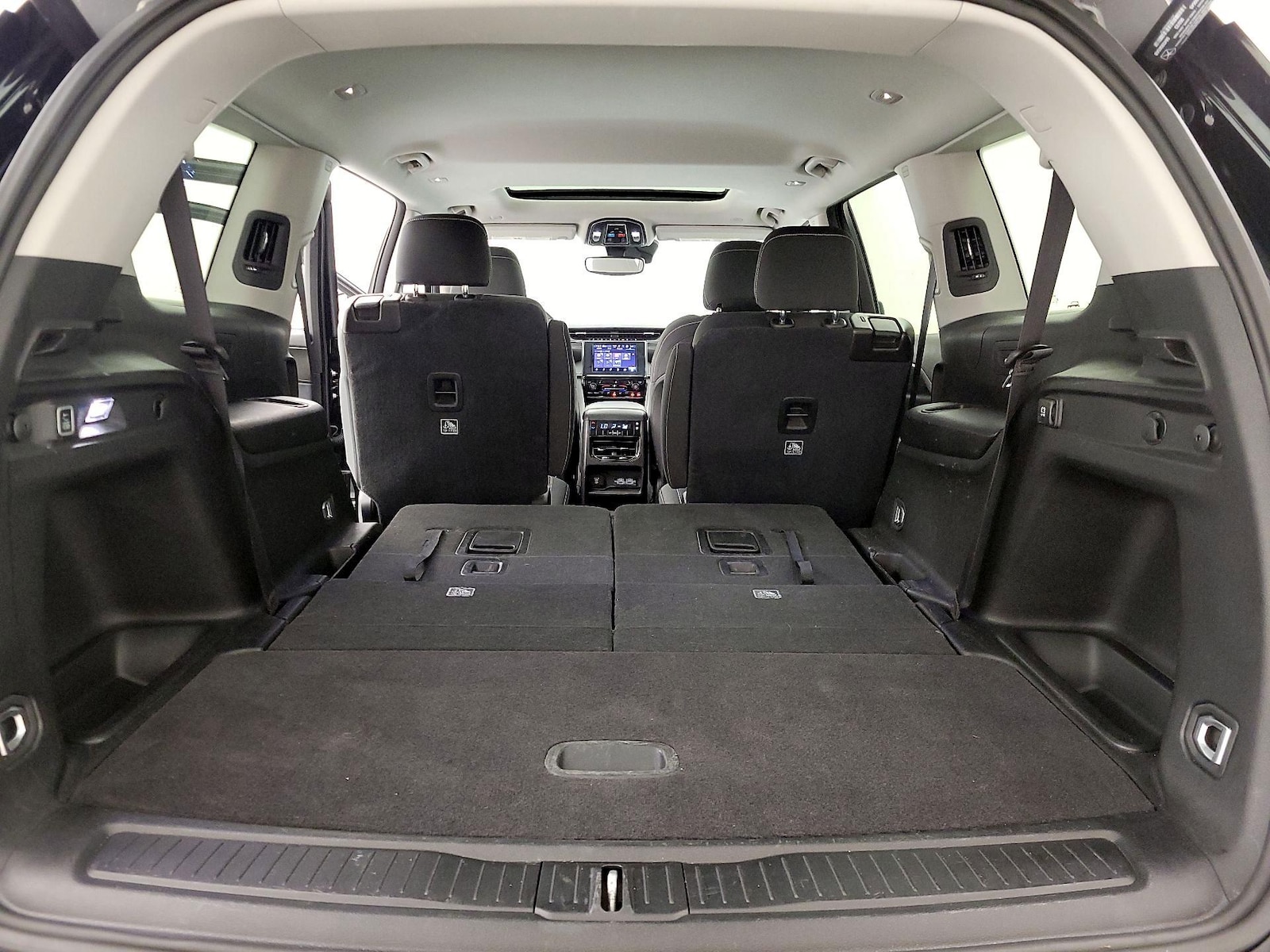 2023 Jeep Grand Cherokee L Laredo - Photo 24