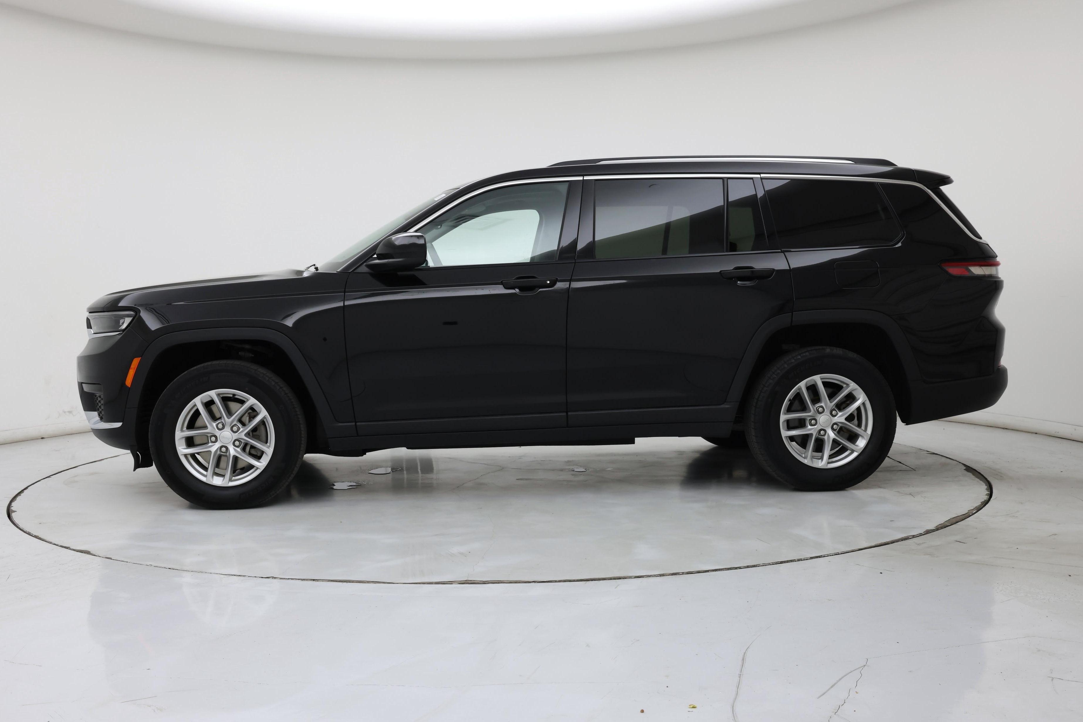 Thumbnail: 2023 Jeep Grand Cherokee L - 3