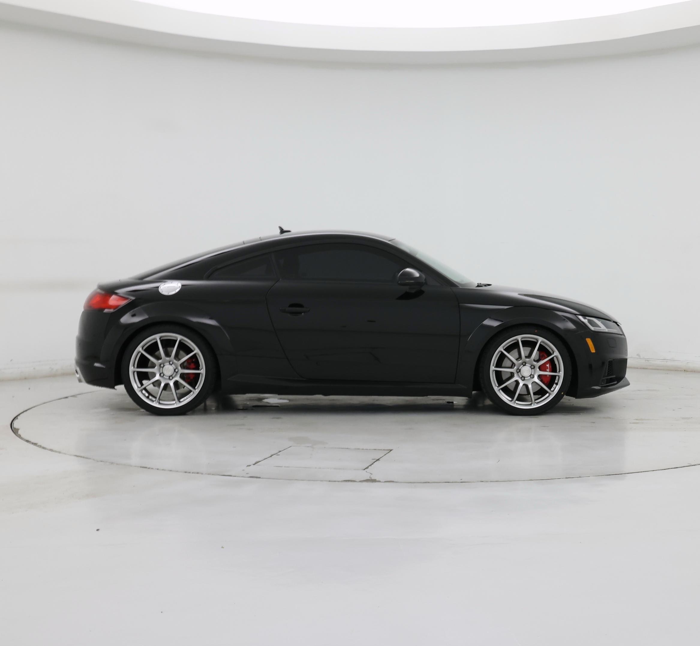 Thumbnail: 2017 Audi TTS - 7