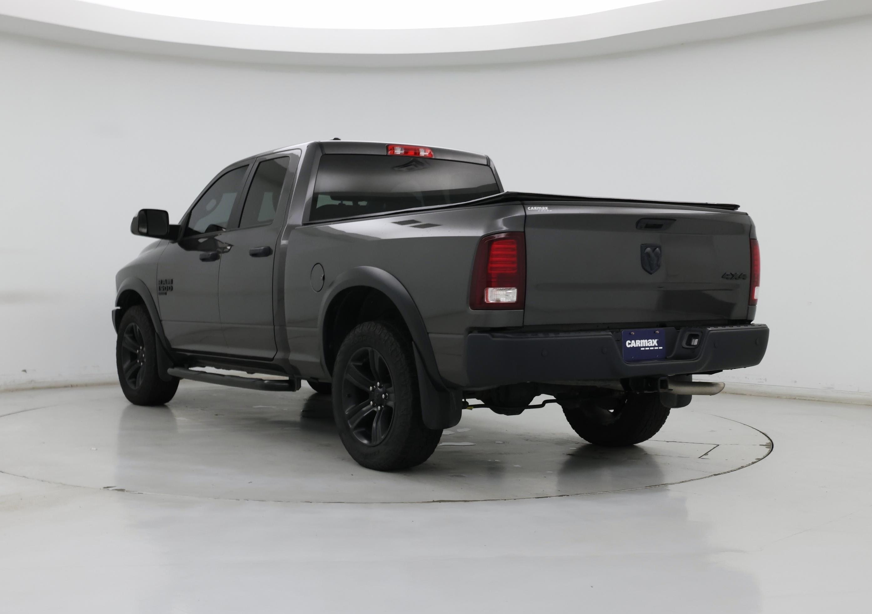 Thumbnail: 2022 RAM 1500 Classic - 2