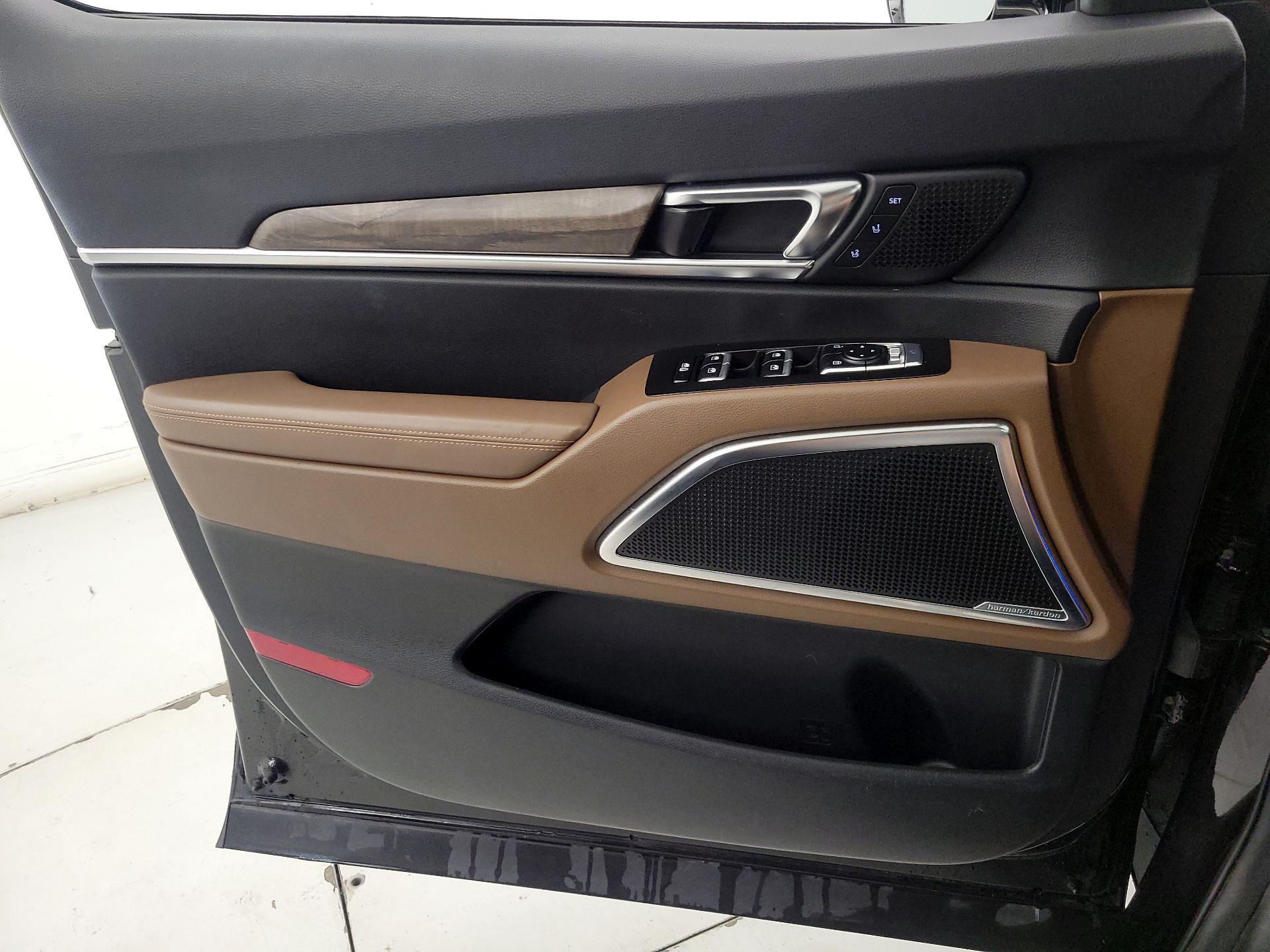 Thumbnail: 2020 Kia Telluride - 12