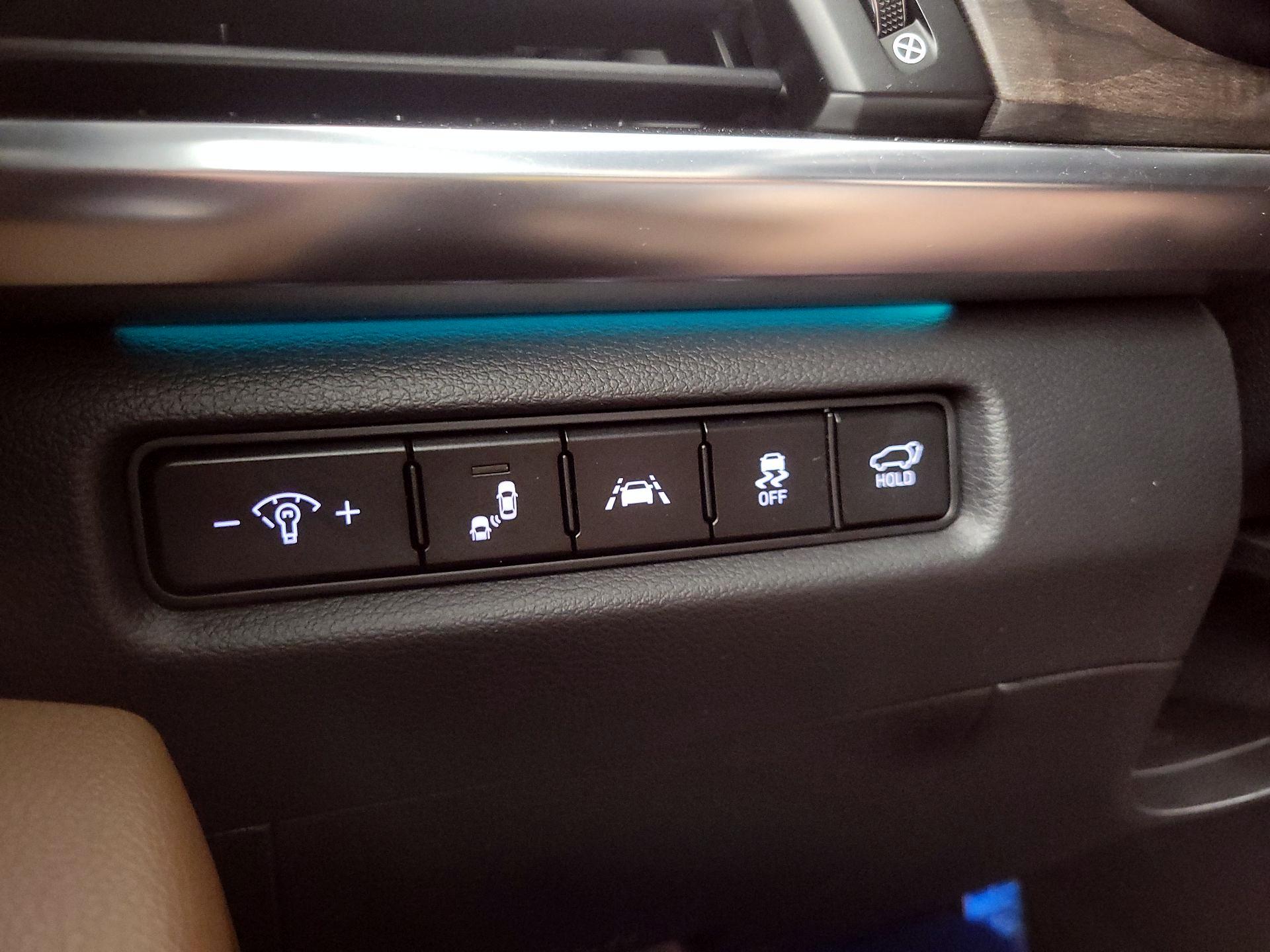 Thumbnail: 2020 Kia Telluride - 13
