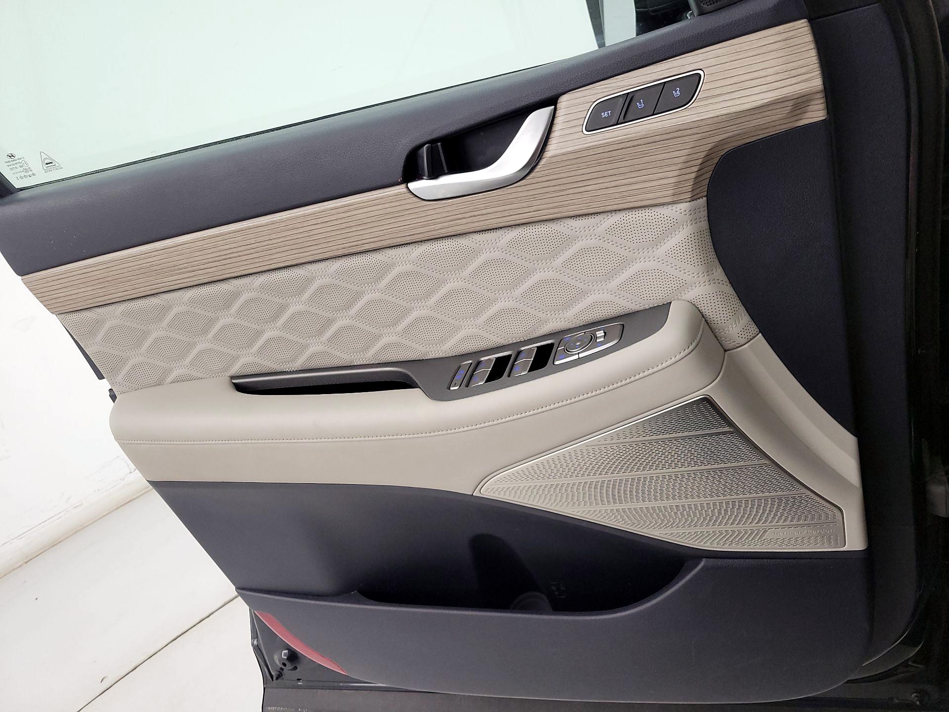 Thumbnail: 2021 Hyundai Palisade - 12