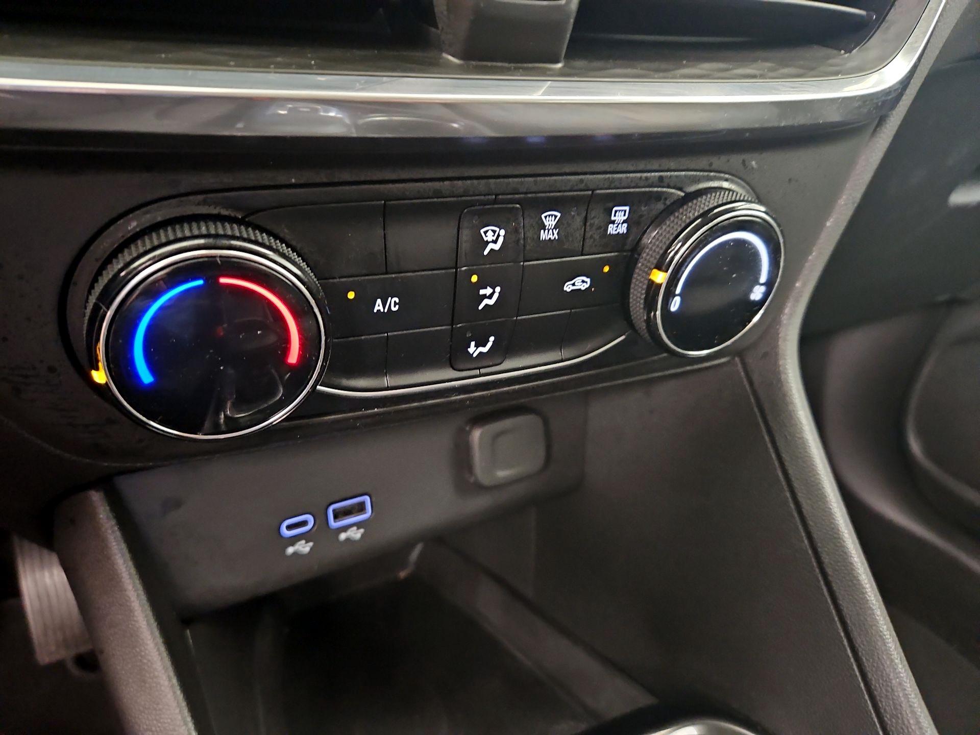 Thumbnail: 2024 Buick Encore GX - 16