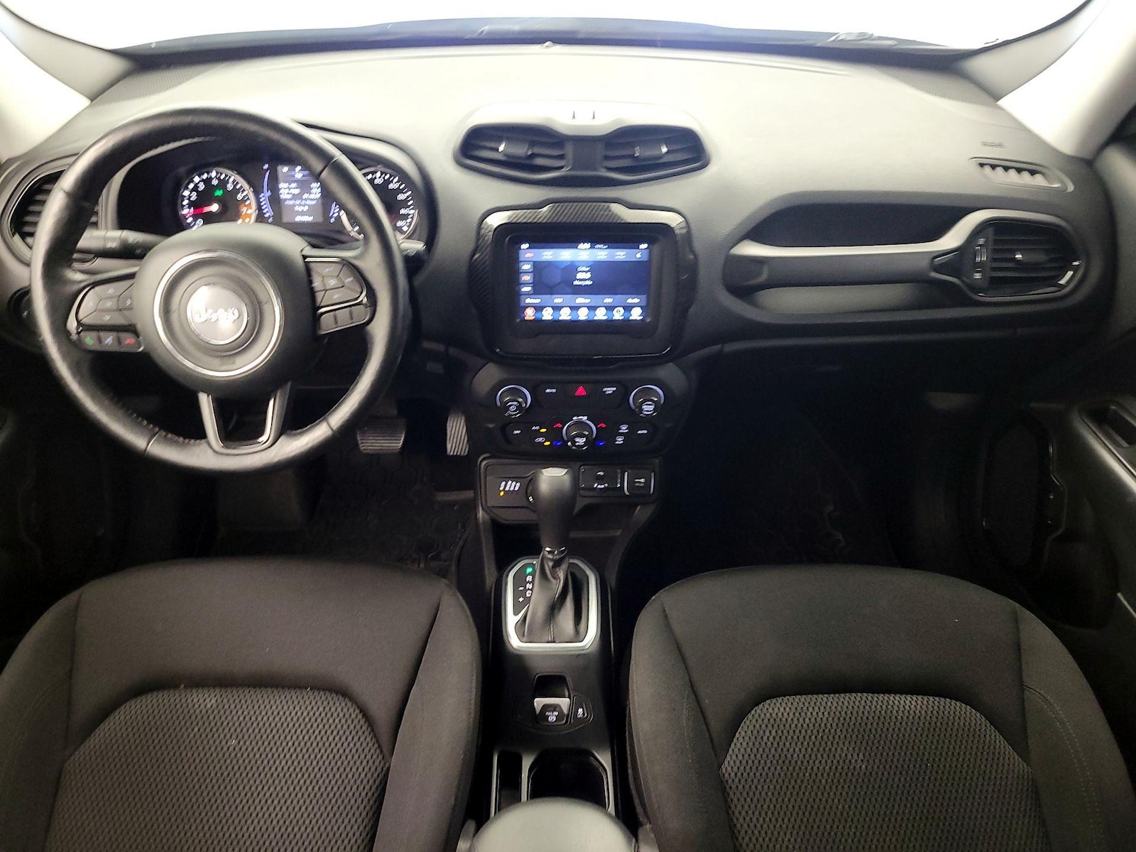 2018 Jeep Renegade Altitude Package - Photo 10