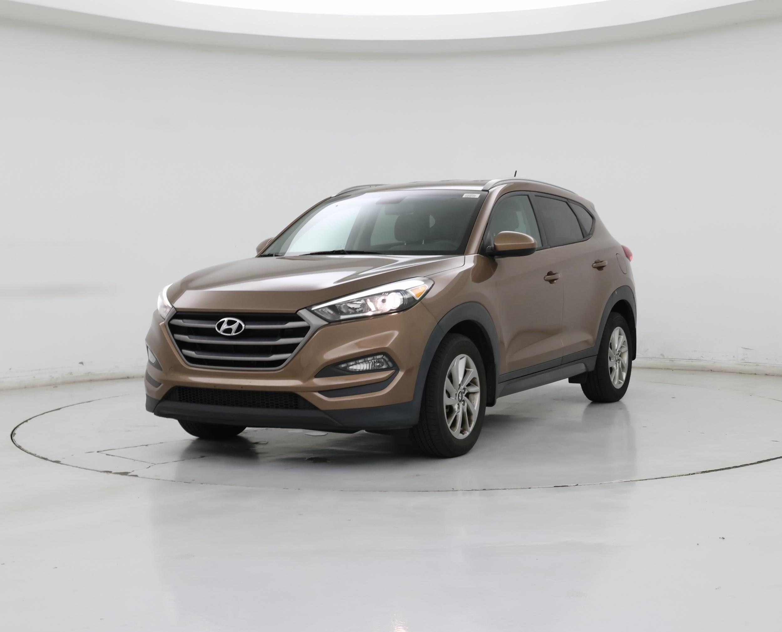 Thumbnail: 2016 Hyundai Tucson - 4