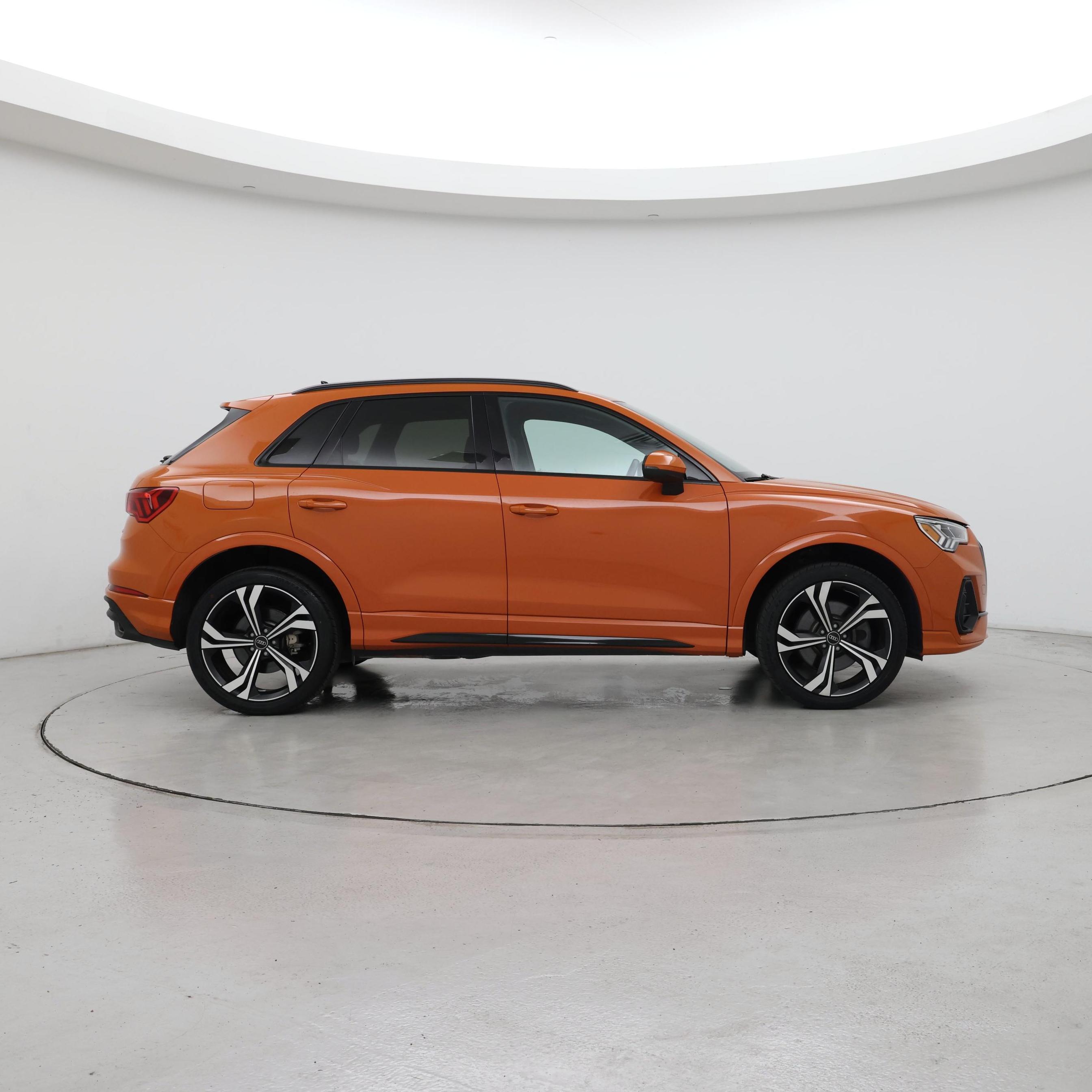 Thumbnail: 2024 Audi Q3 - 7