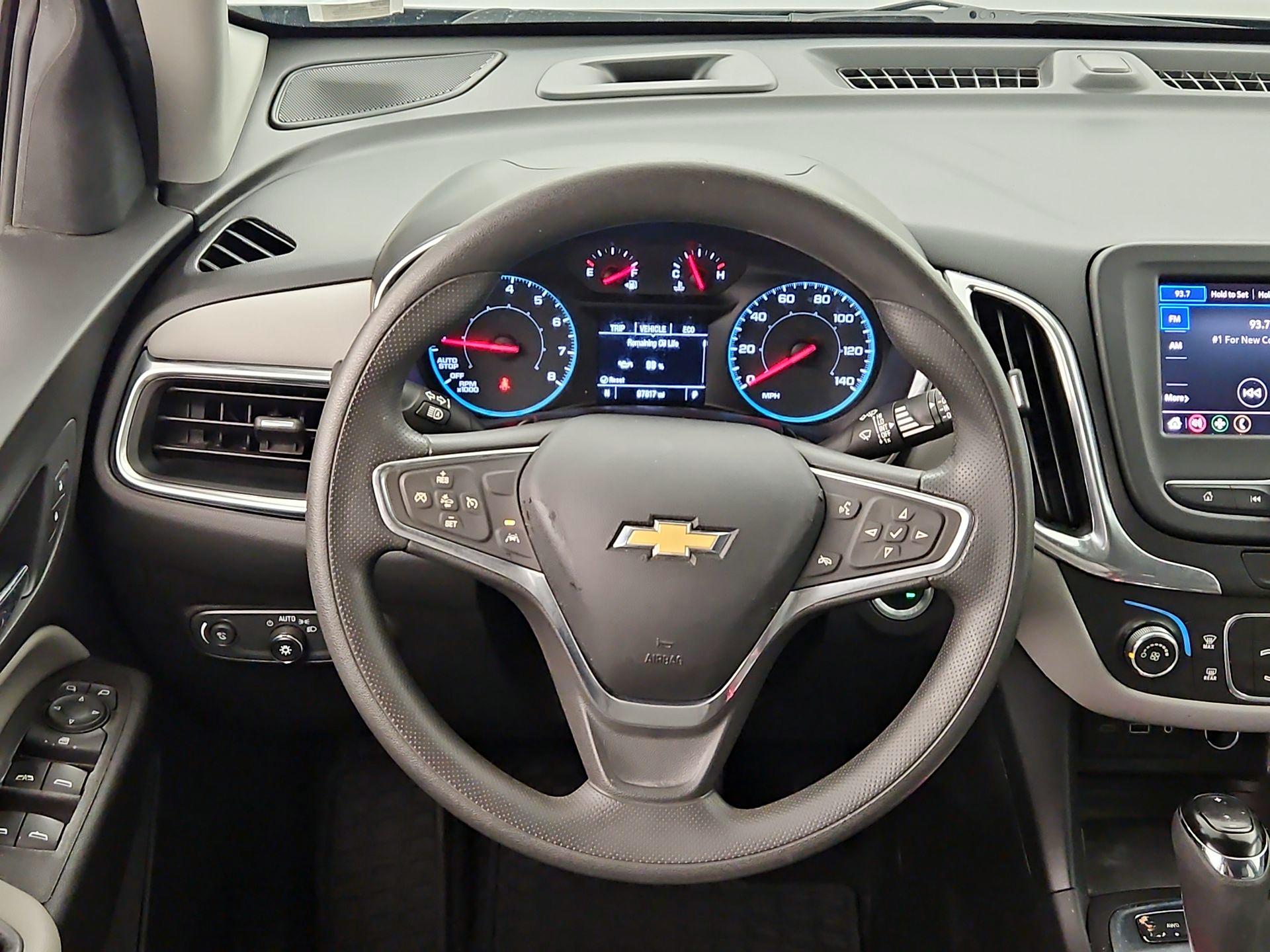 Thumbnail: 2021 Chevrolet Equinox - 10