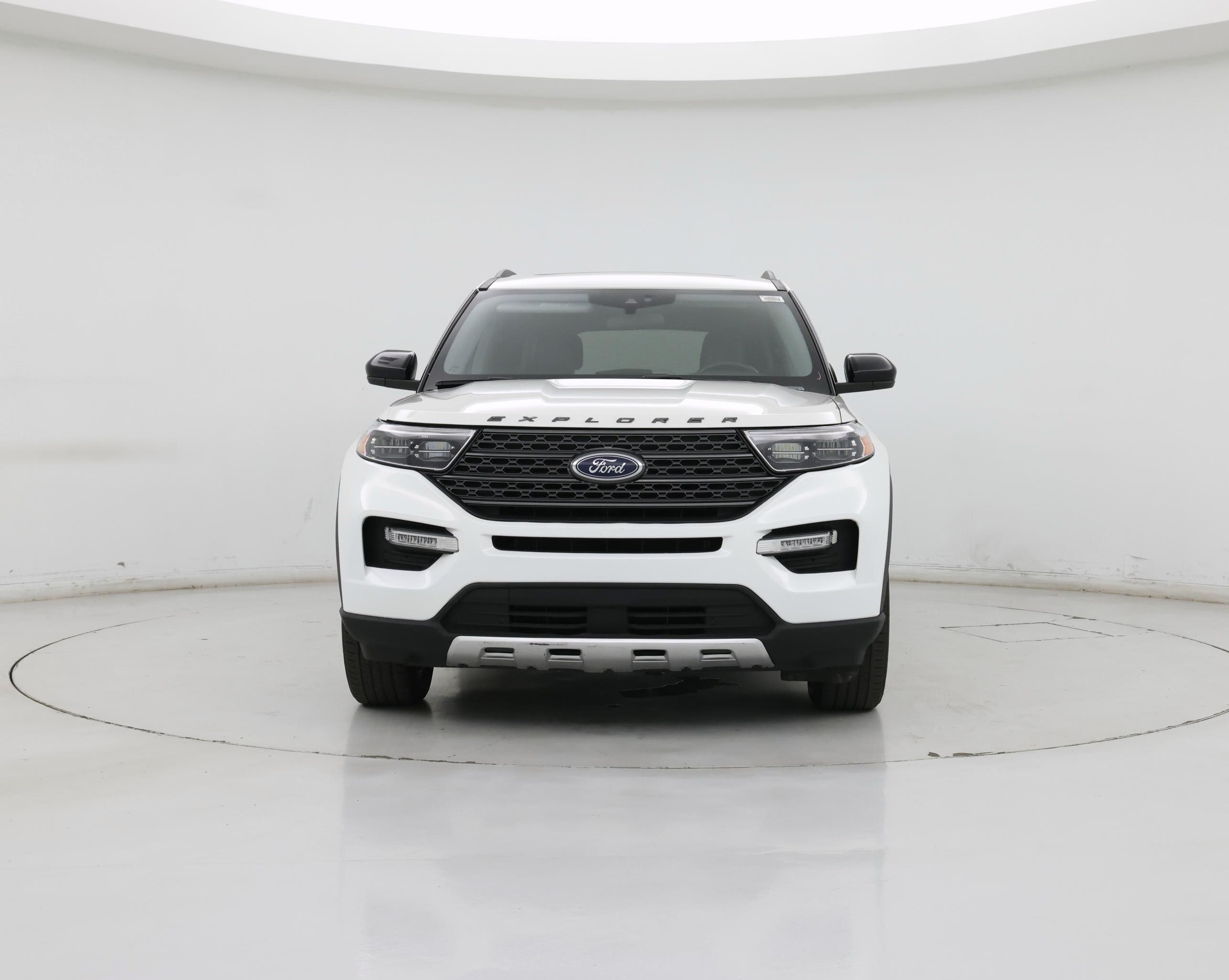 Thumbnail: 2023 Ford Explorer - 5