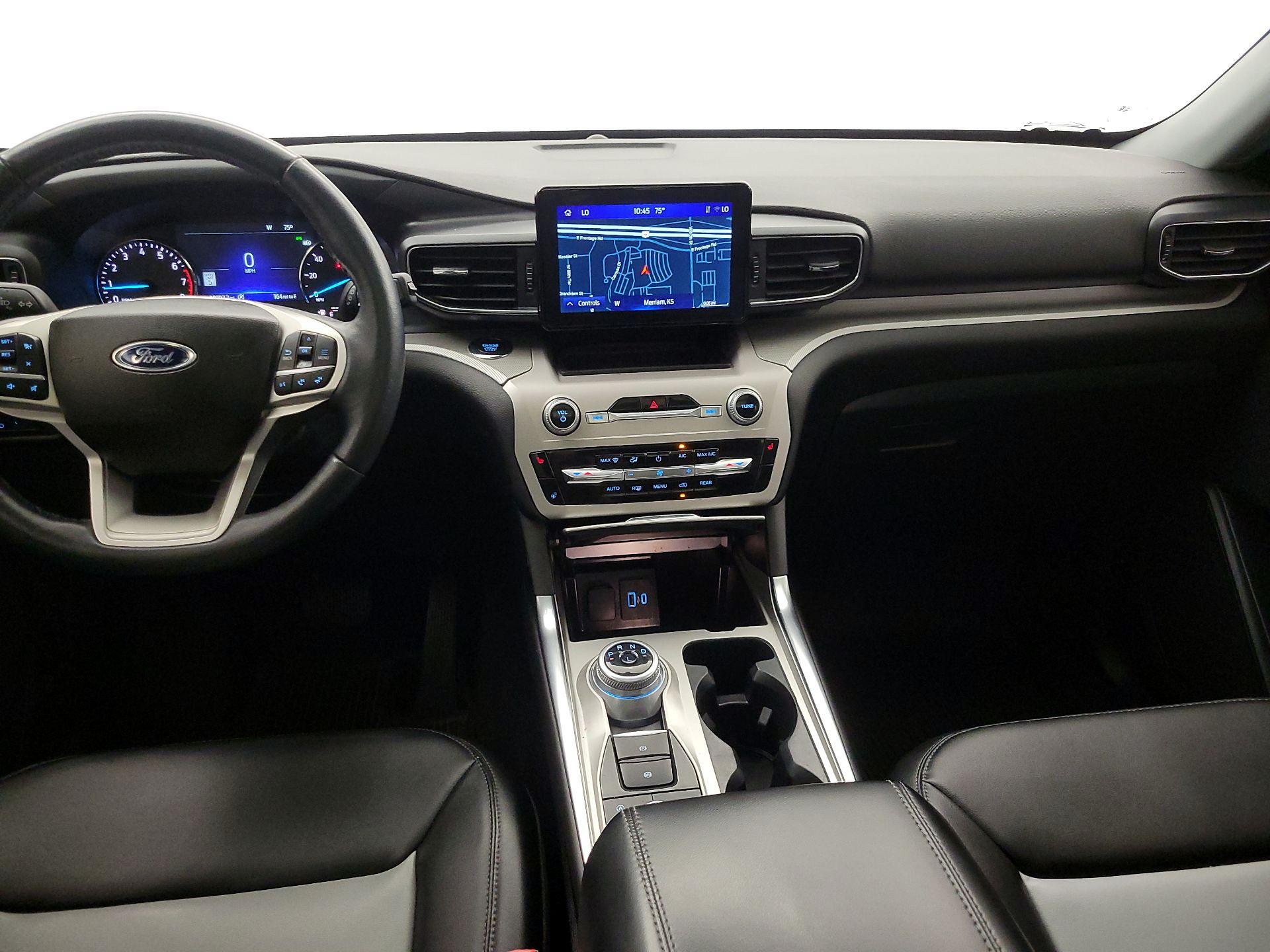 Thumbnail: 2023 Ford Explorer - 9