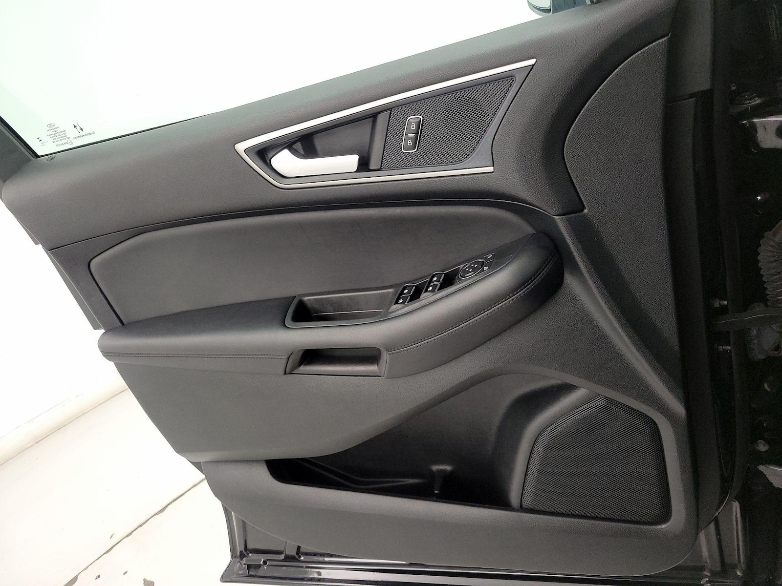 2023 Ford Edge SEL - Photo 13