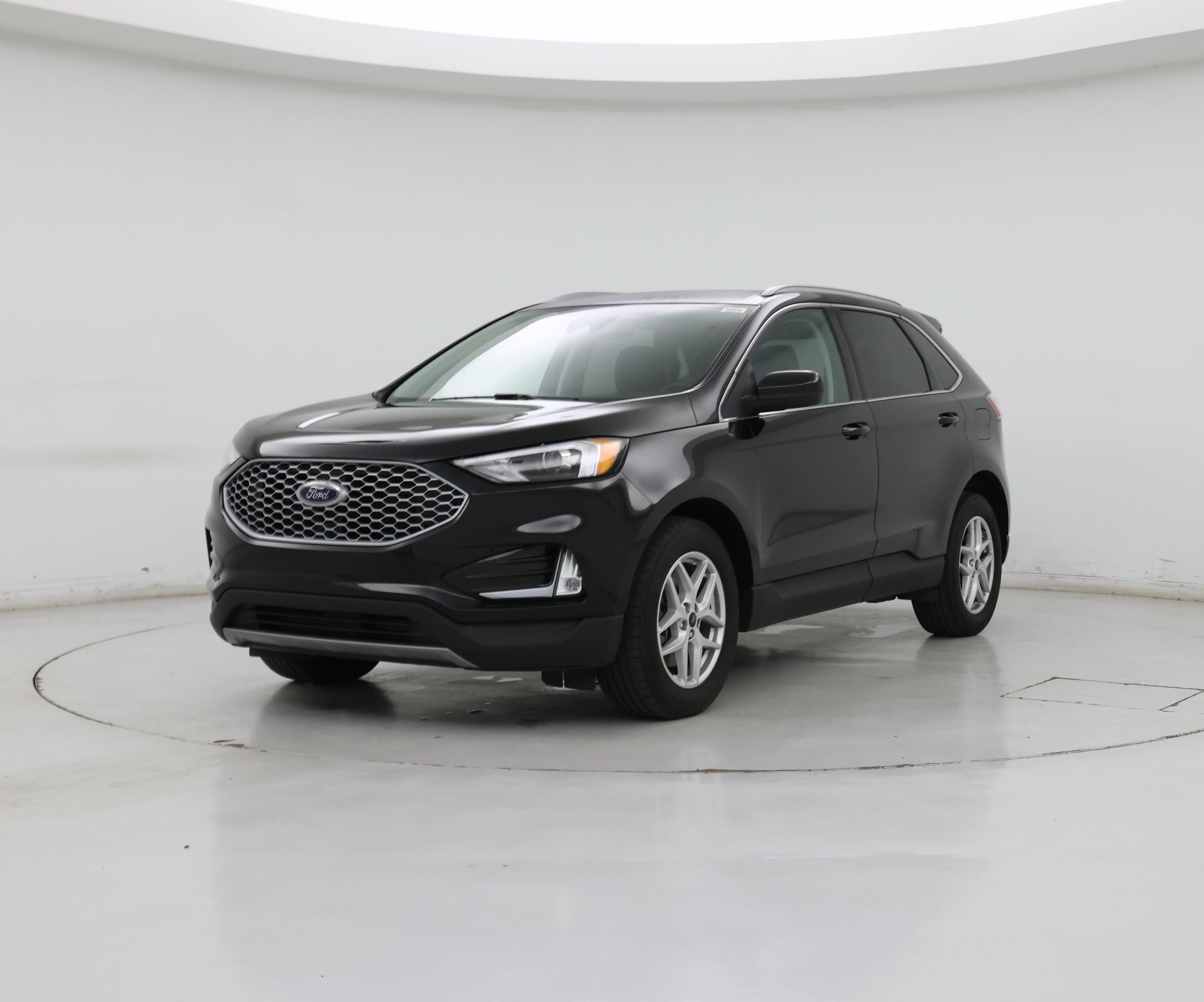 Thumbnail: 2023 Ford Edge - 4