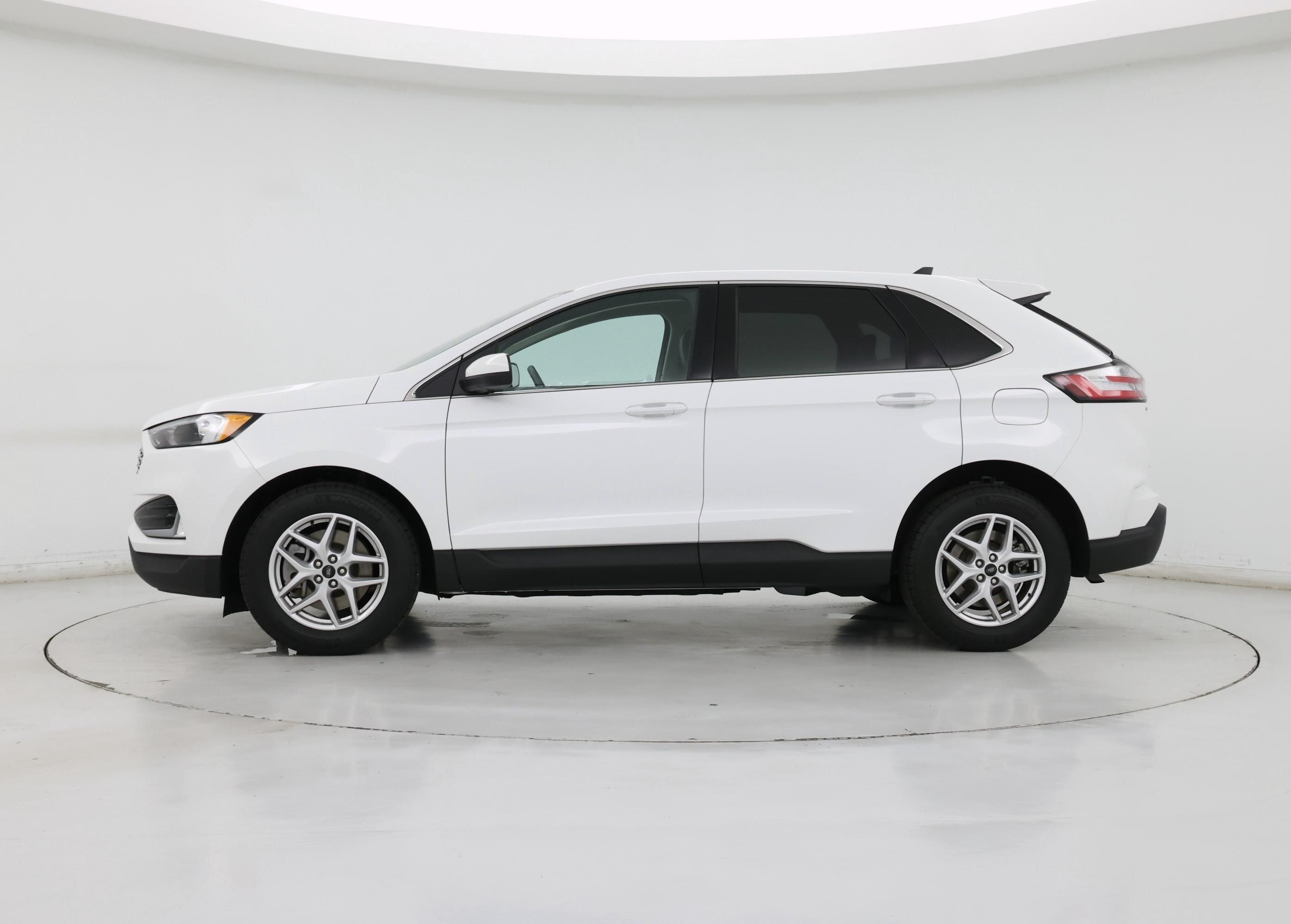 Thumbnail: 2024 Ford Edge - 3