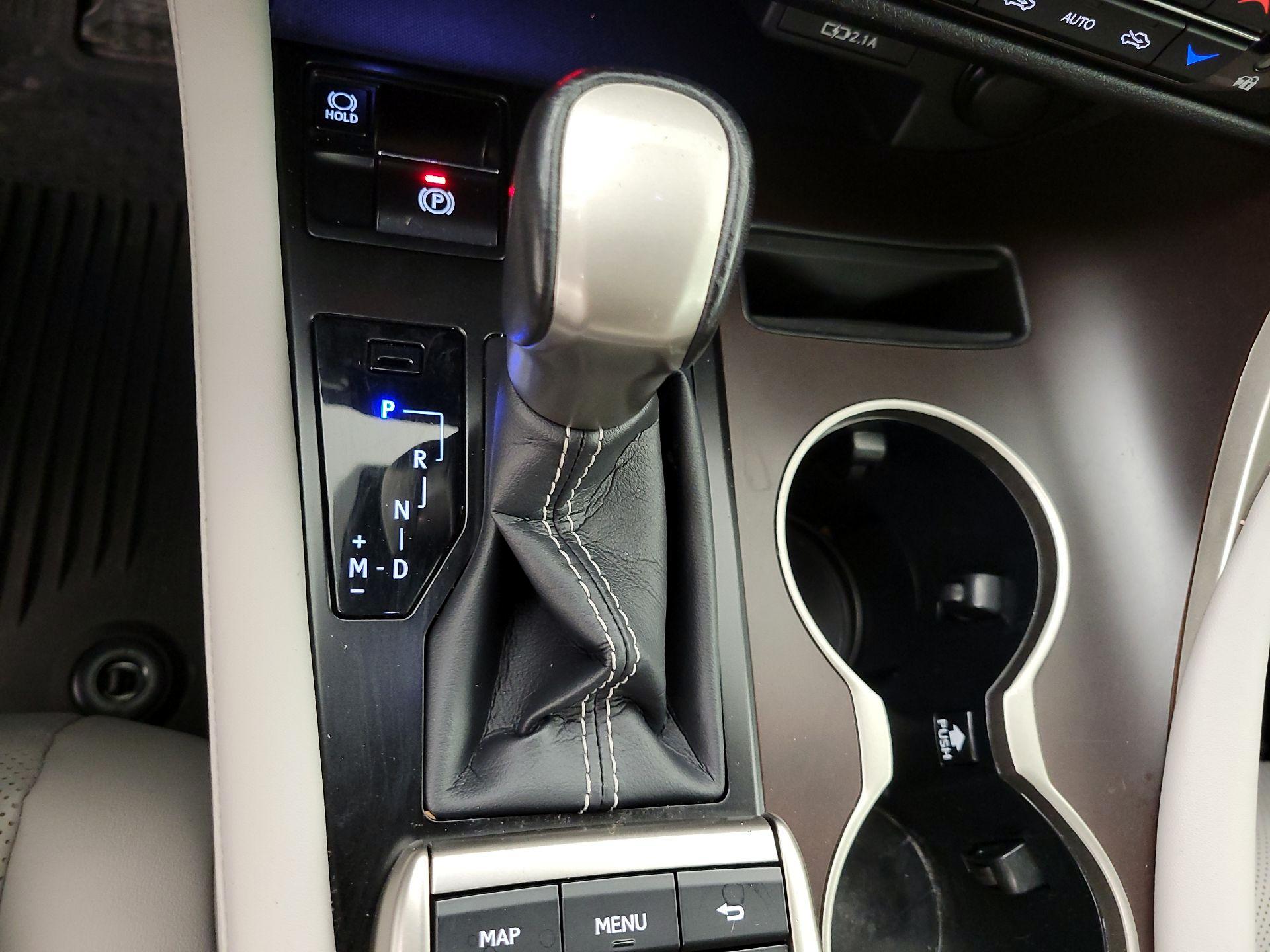 Thumbnail: 2021 Lexus RX - 18
