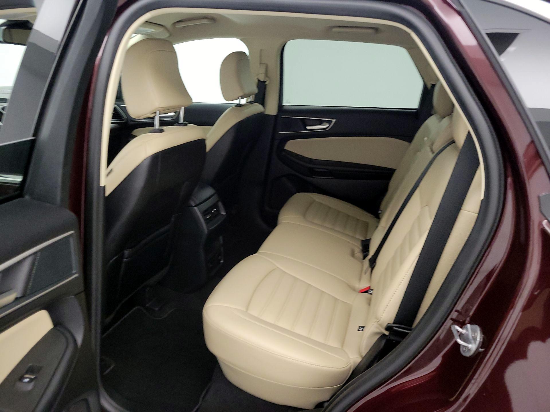 Thumbnail: 2024 Ford Edge - 19