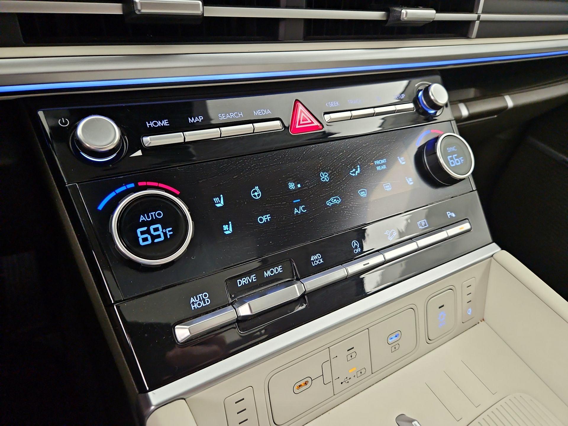 Thumbnail: 2024 Hyundai Santa Fe - 17