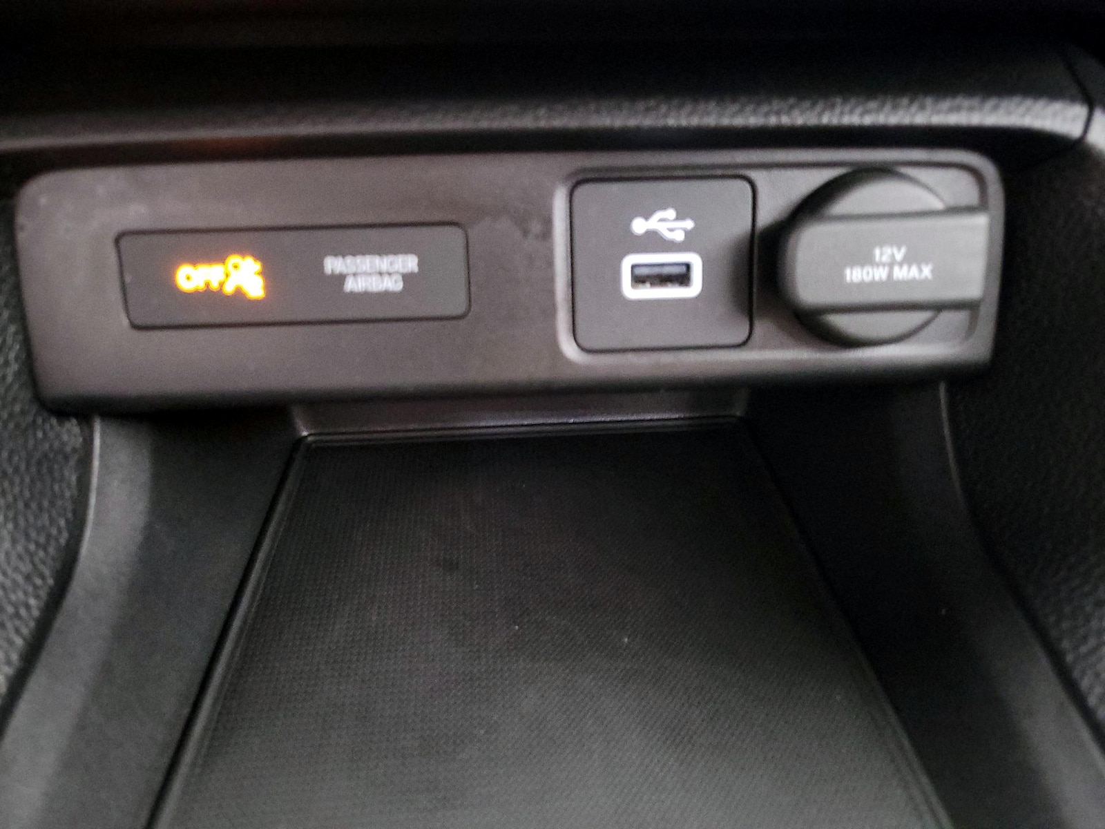 2023 Honda Civic Hatchback LX - Photo 19
