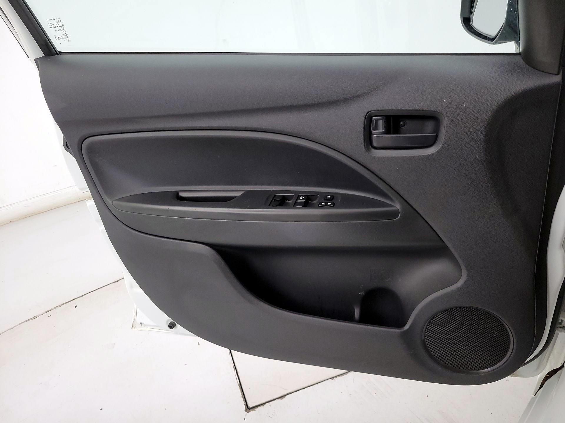 Thumbnail: 2019 Mitsubishi Mirage G4 - 12