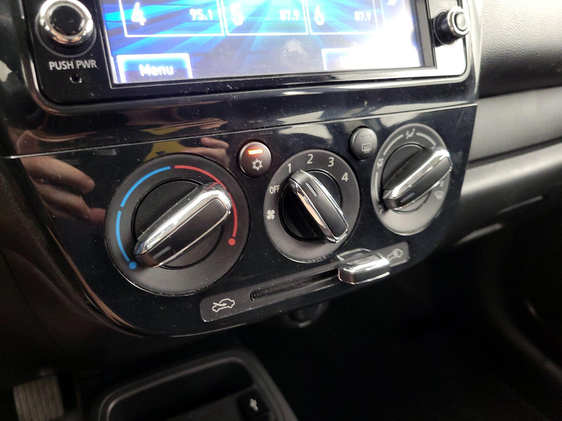Thumbnail: 2019 Mitsubishi Mirage G4 - 16