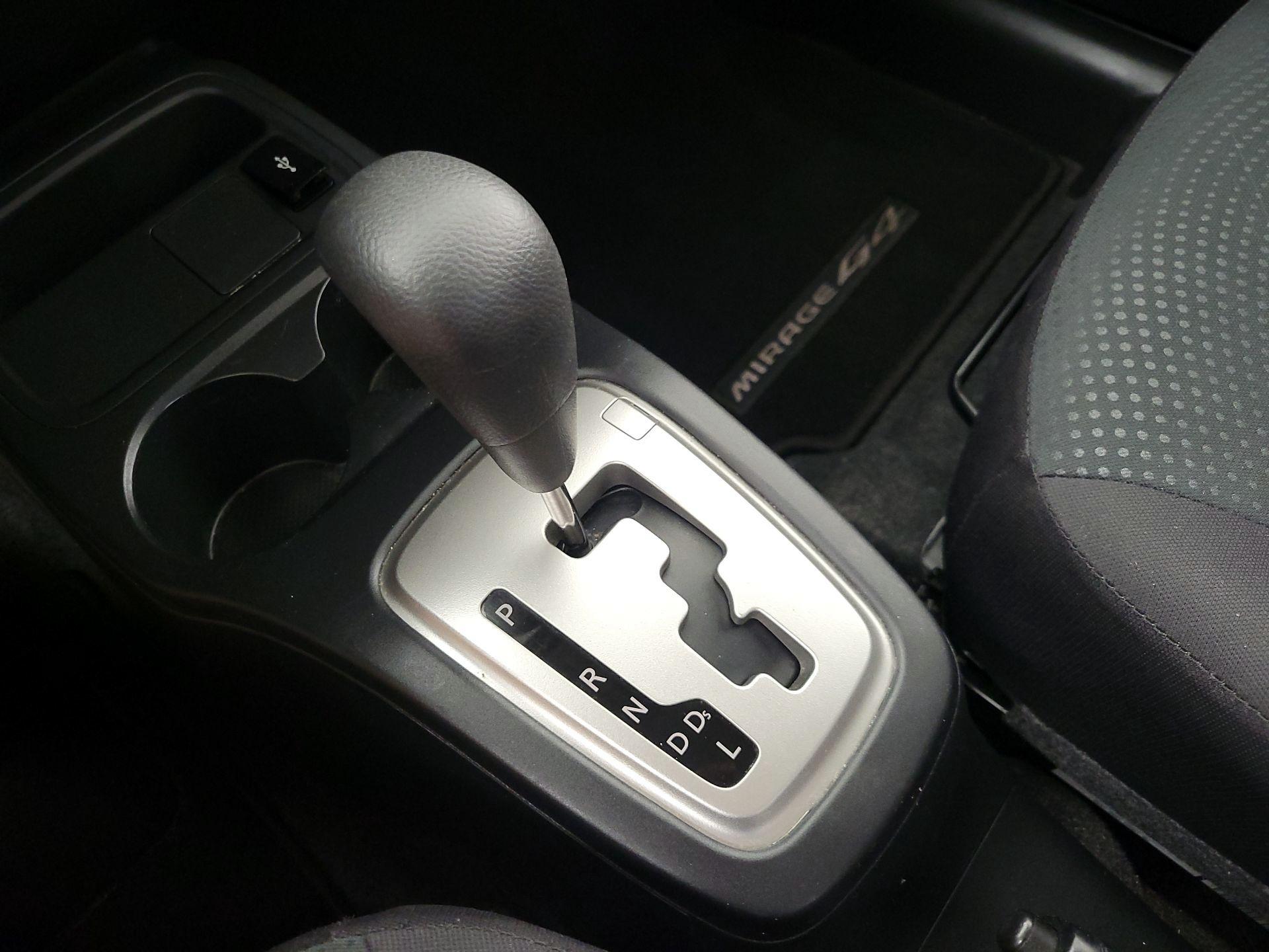 Thumbnail: 2019 Mitsubishi Mirage G4 - 17